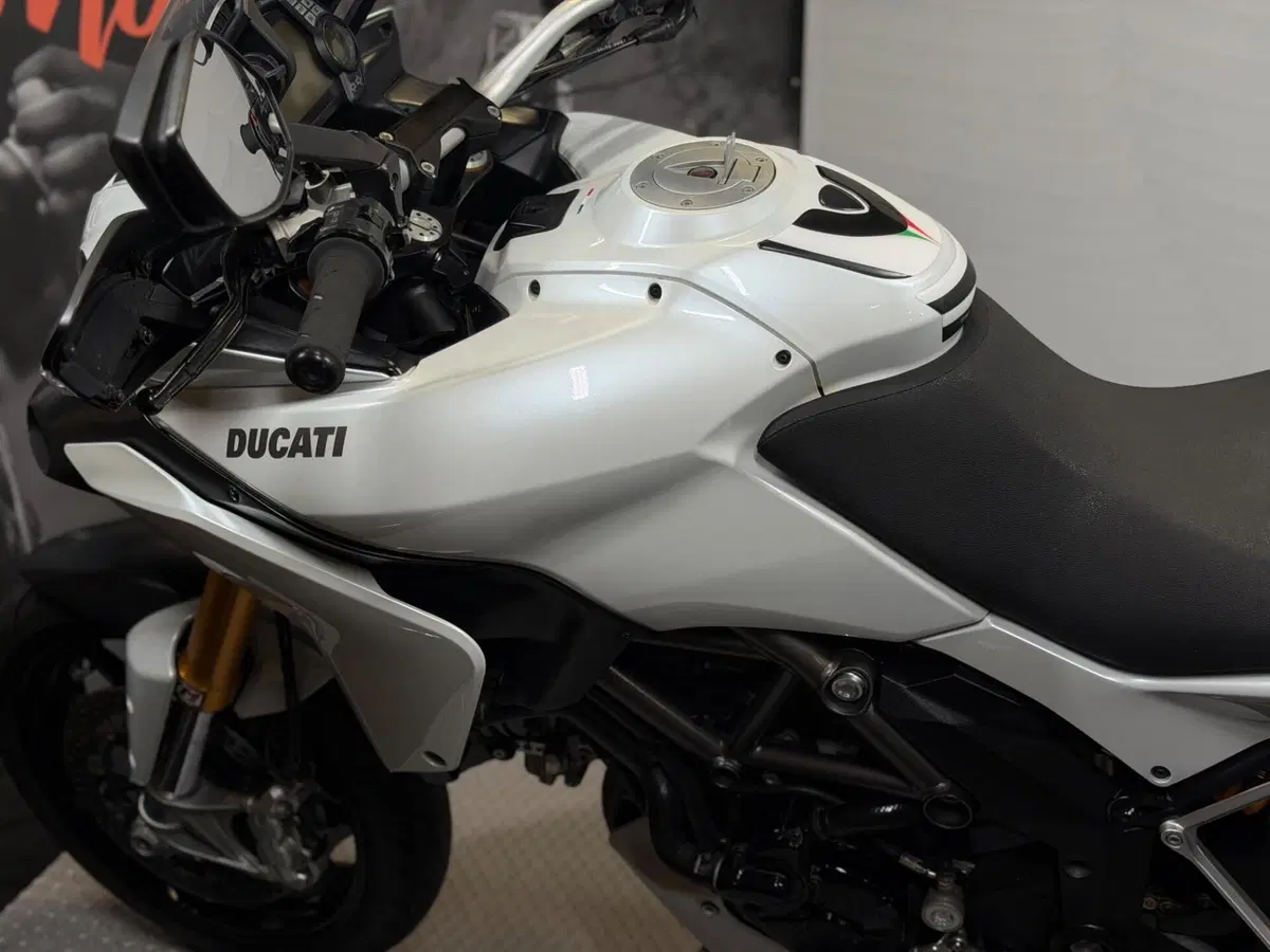 Ducati Multistrada 1200 S Sport (2010 - 12) (10)