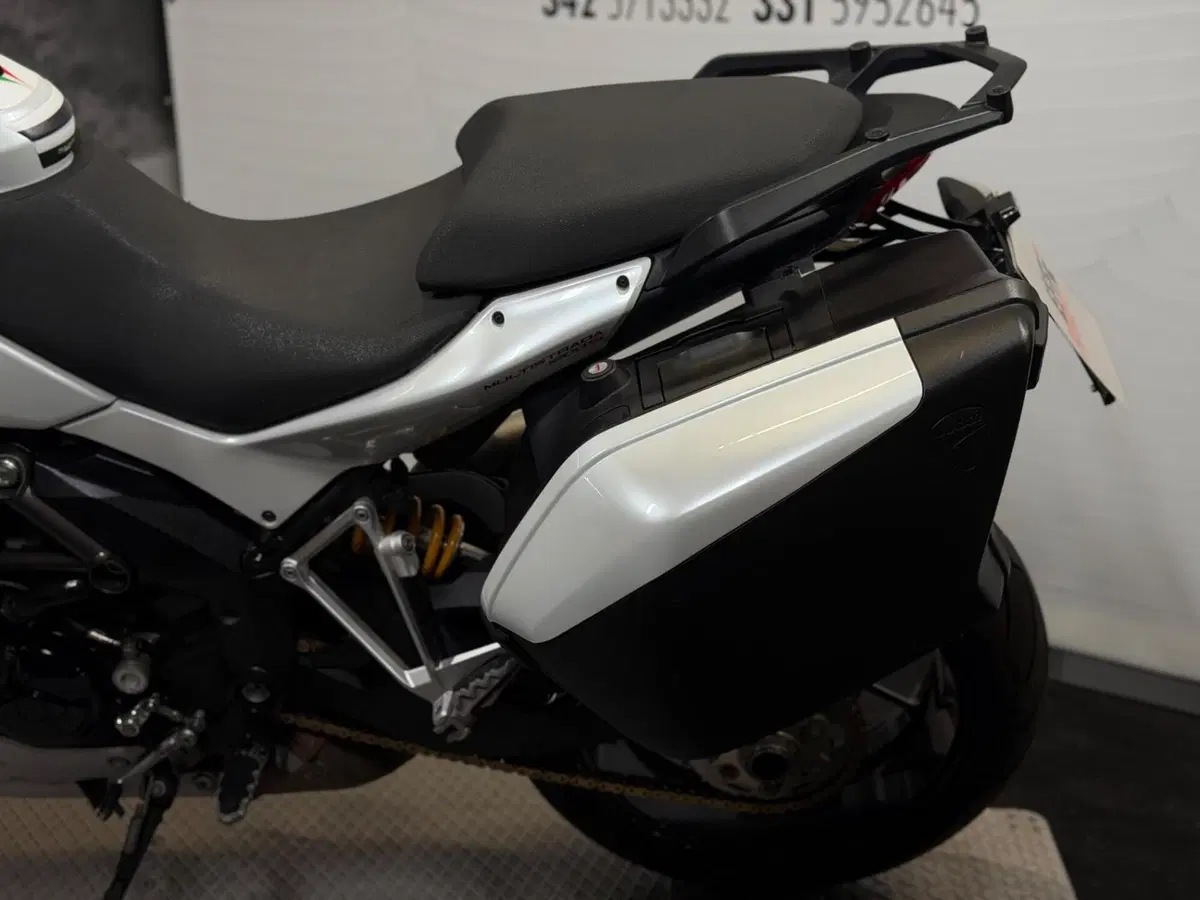 Ducati Multistrada 1200 S Sport (2010 - 12) (11)