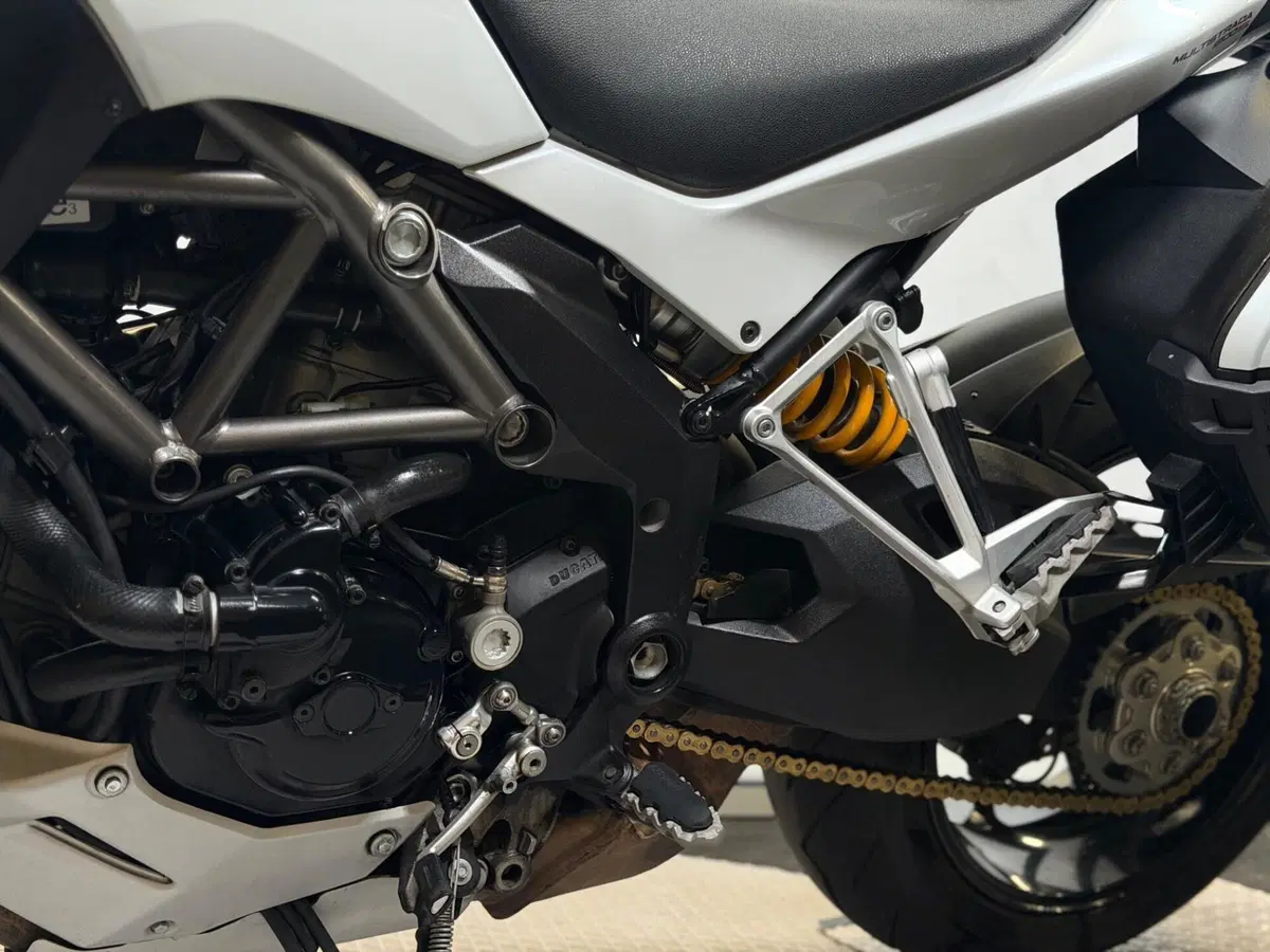 Ducati Multistrada 1200 S Sport (2010 - 12) (12)
