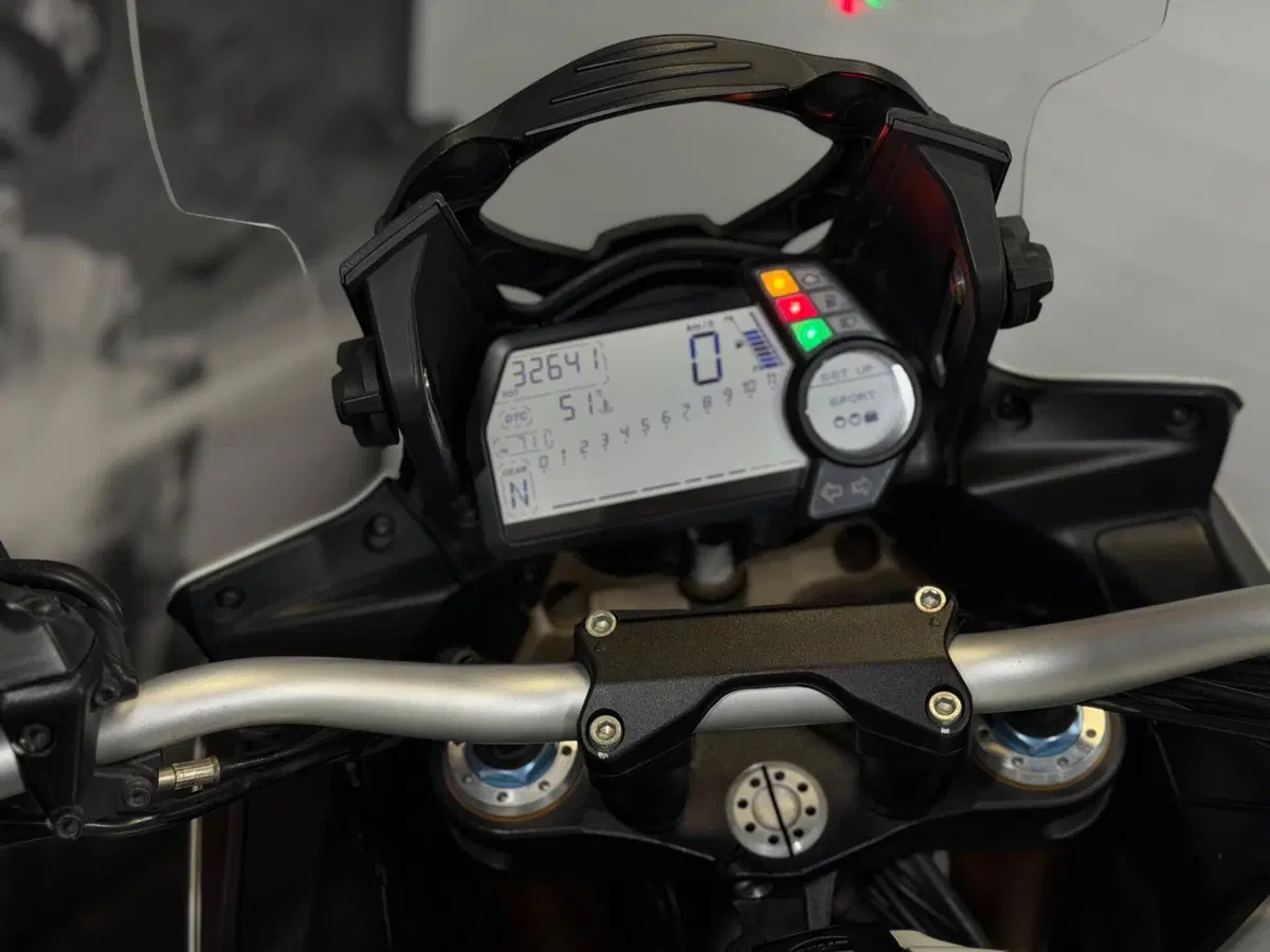 Ducati Multistrada 1200 S Sport (2010 - 12) (18)
