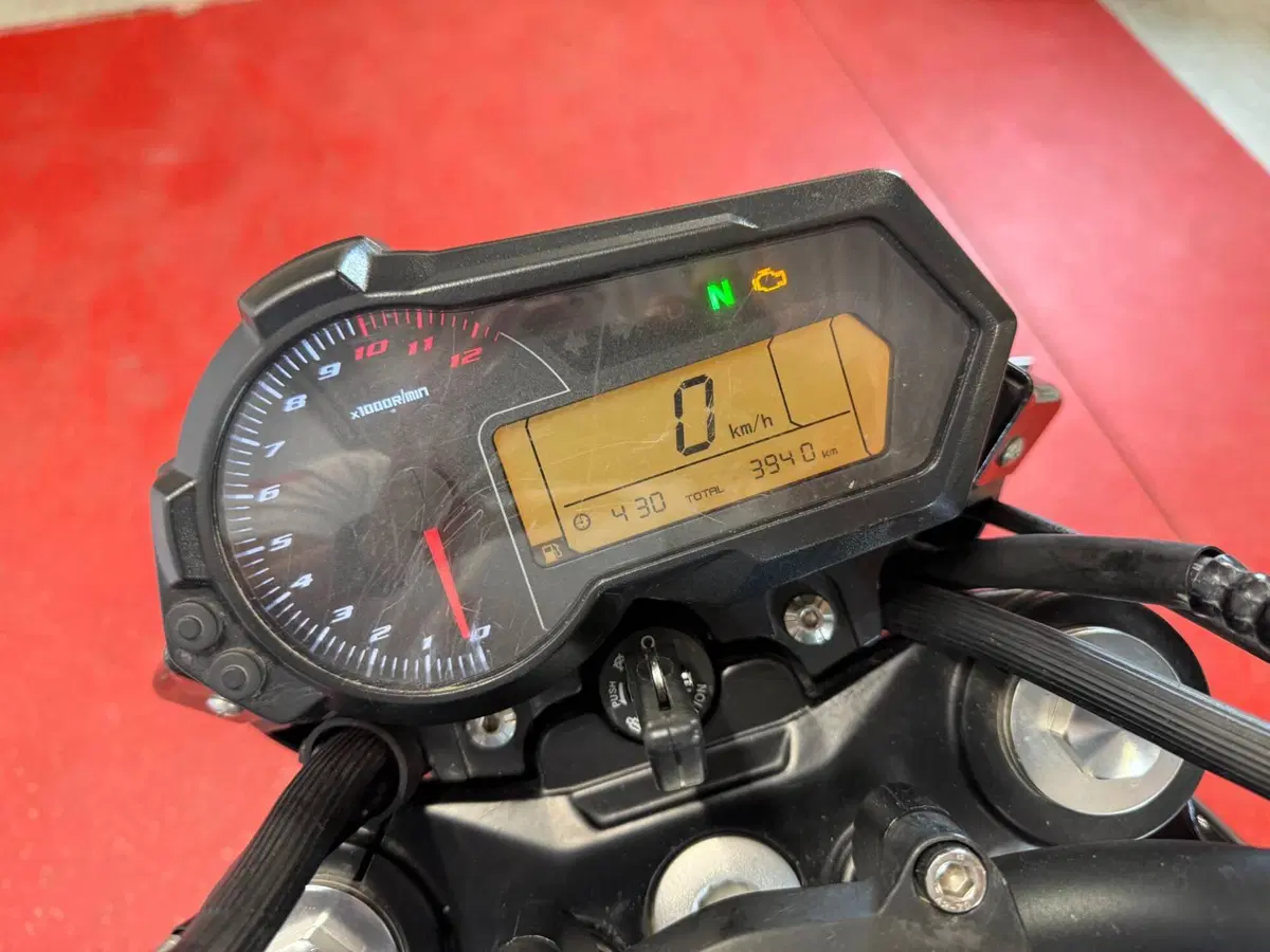 Benelli Tornado Naked T 125 (2022 - 25) (7)