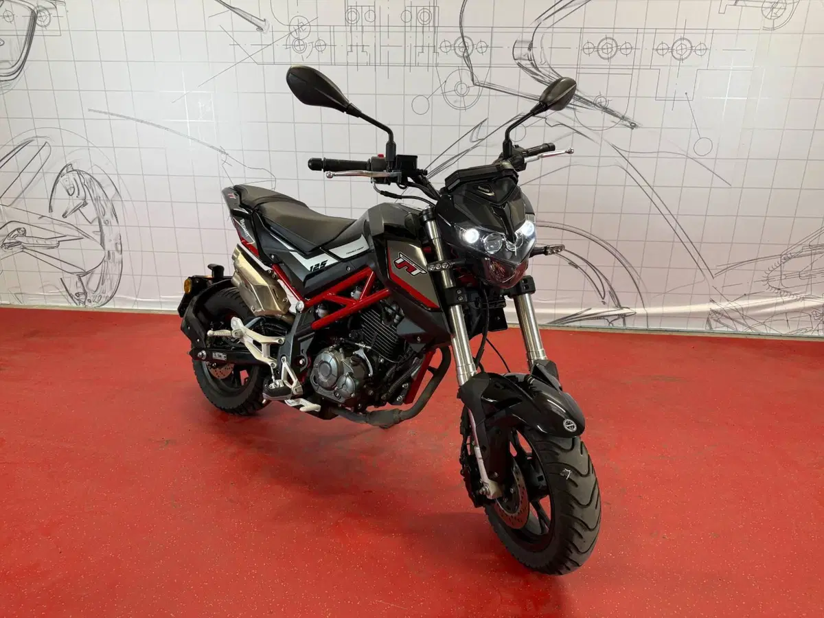 Benelli Tornado Naked T 125 (2022 - 25) (2)
