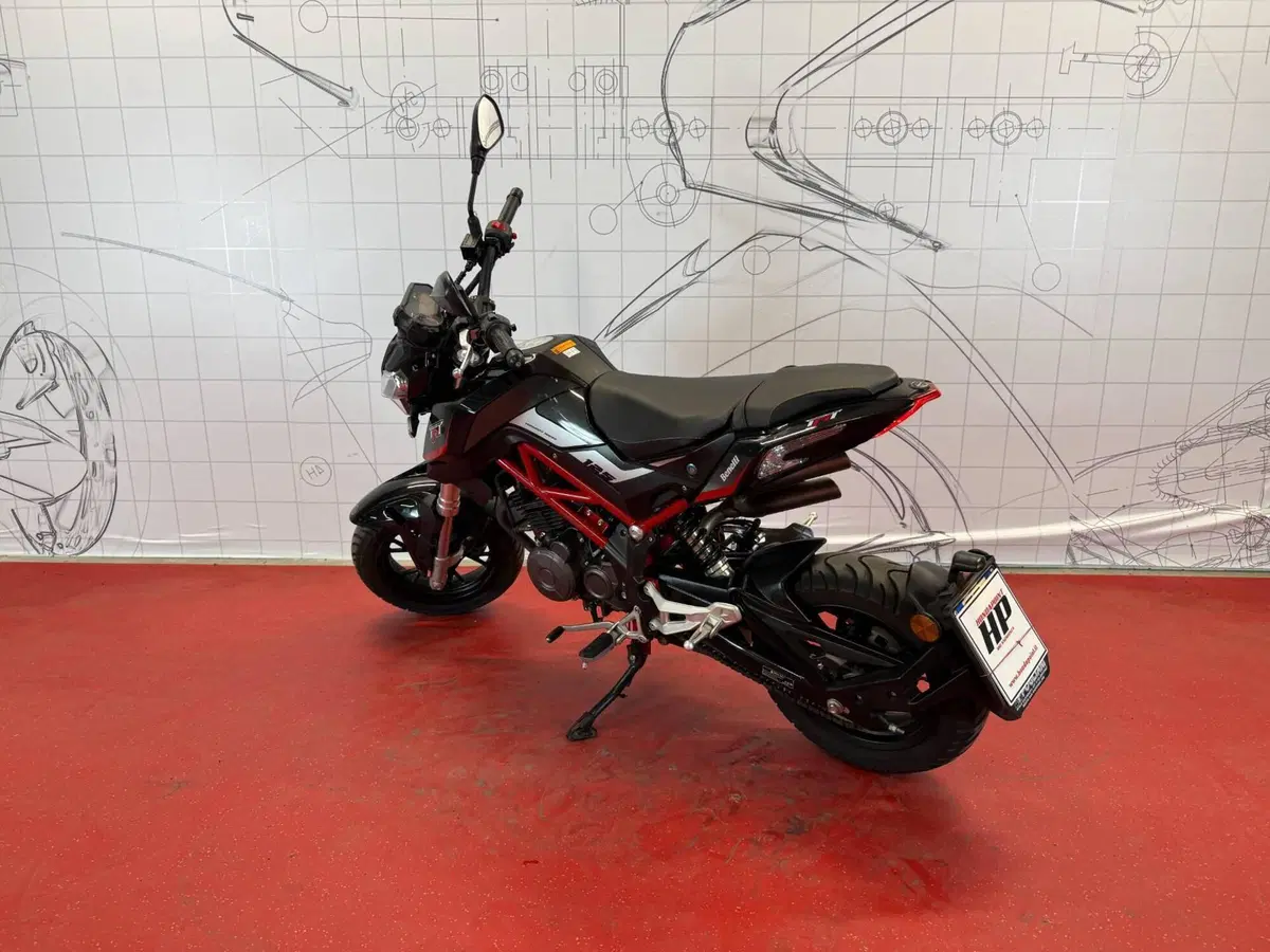 Benelli Tornado Naked T 125 (2022 - 25) (6)