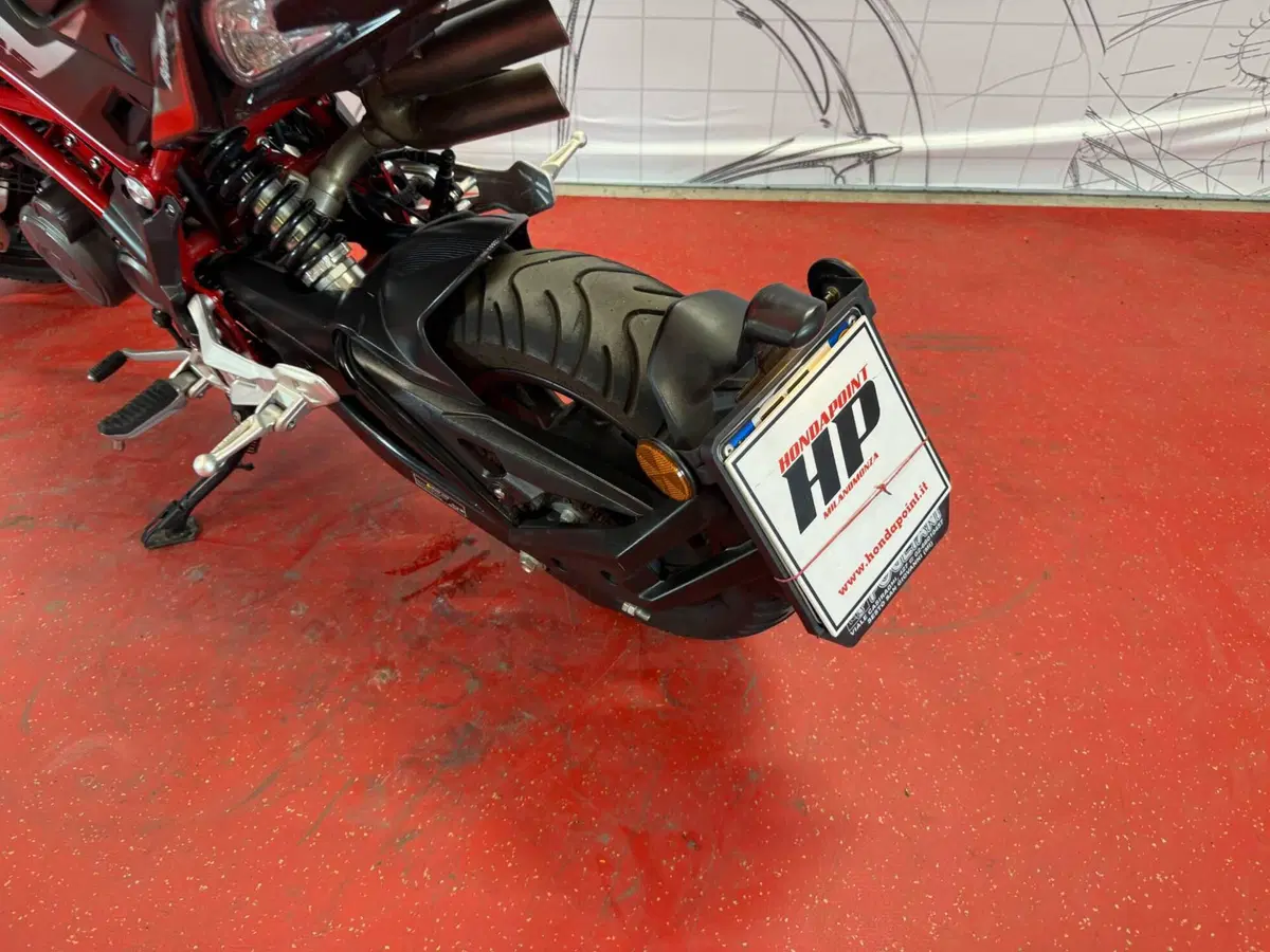 Benelli Tornado Naked T 125 (2022 - 25) (15)