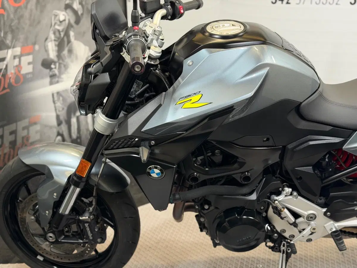 Bmw F 900 R (2021 - 24) (10)