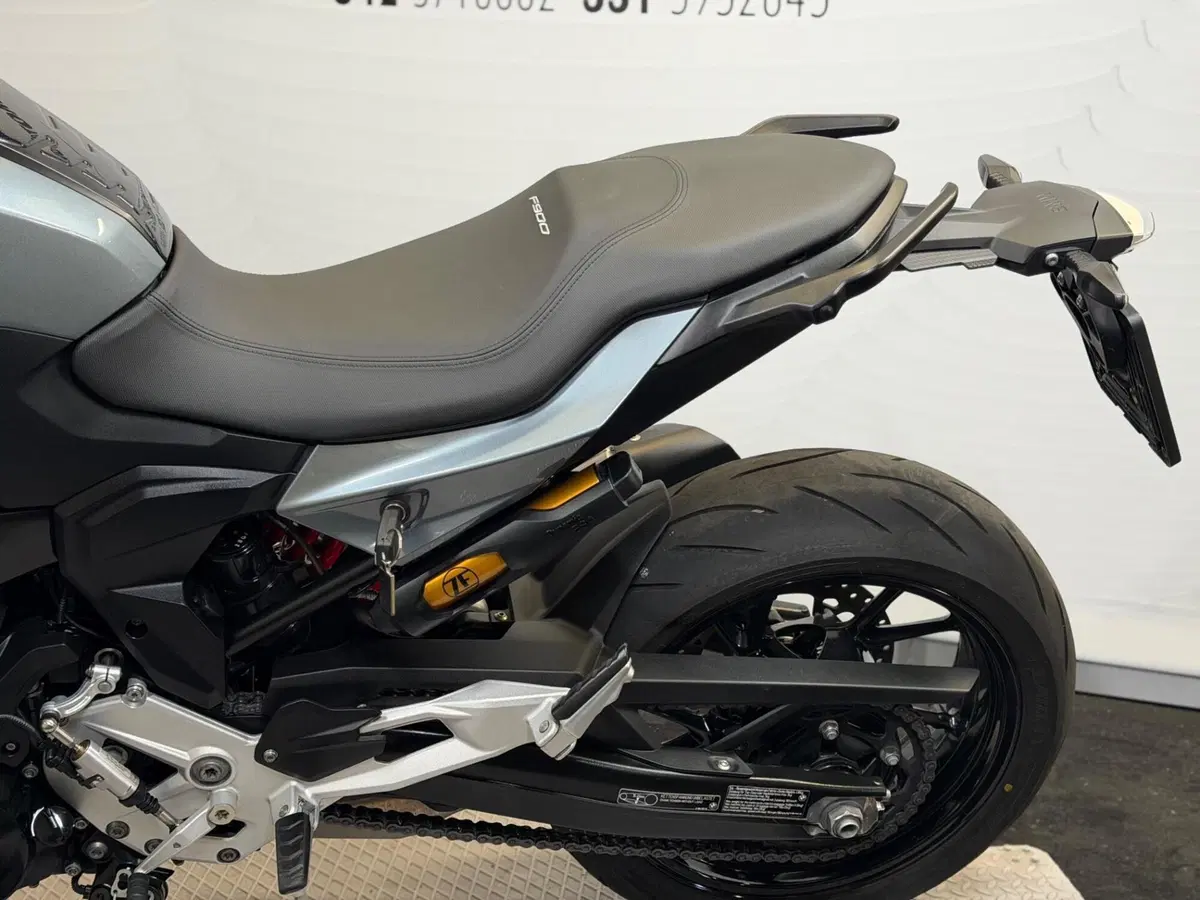 Bmw F 900 R (2021 - 24) (11)