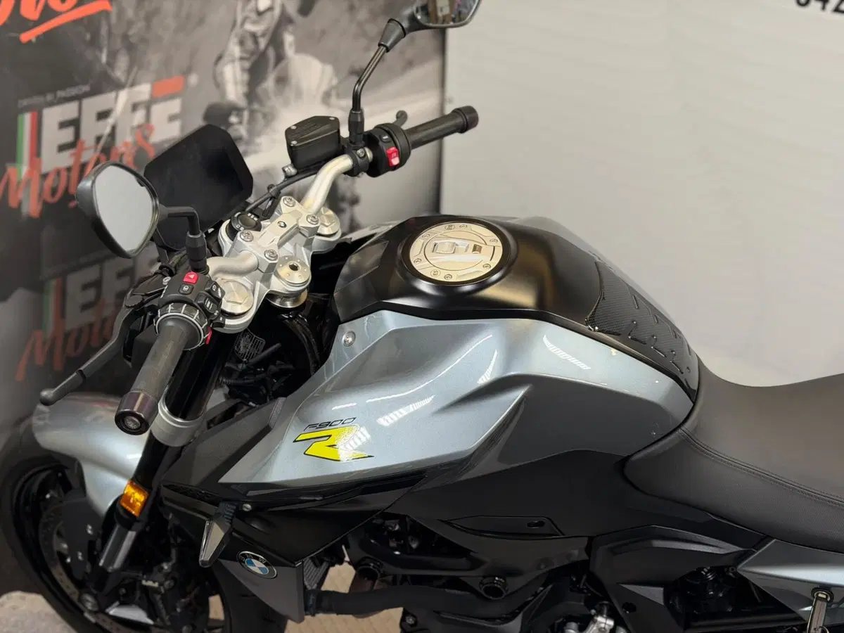 Bmw F 900 R (2021 - 24) (13)