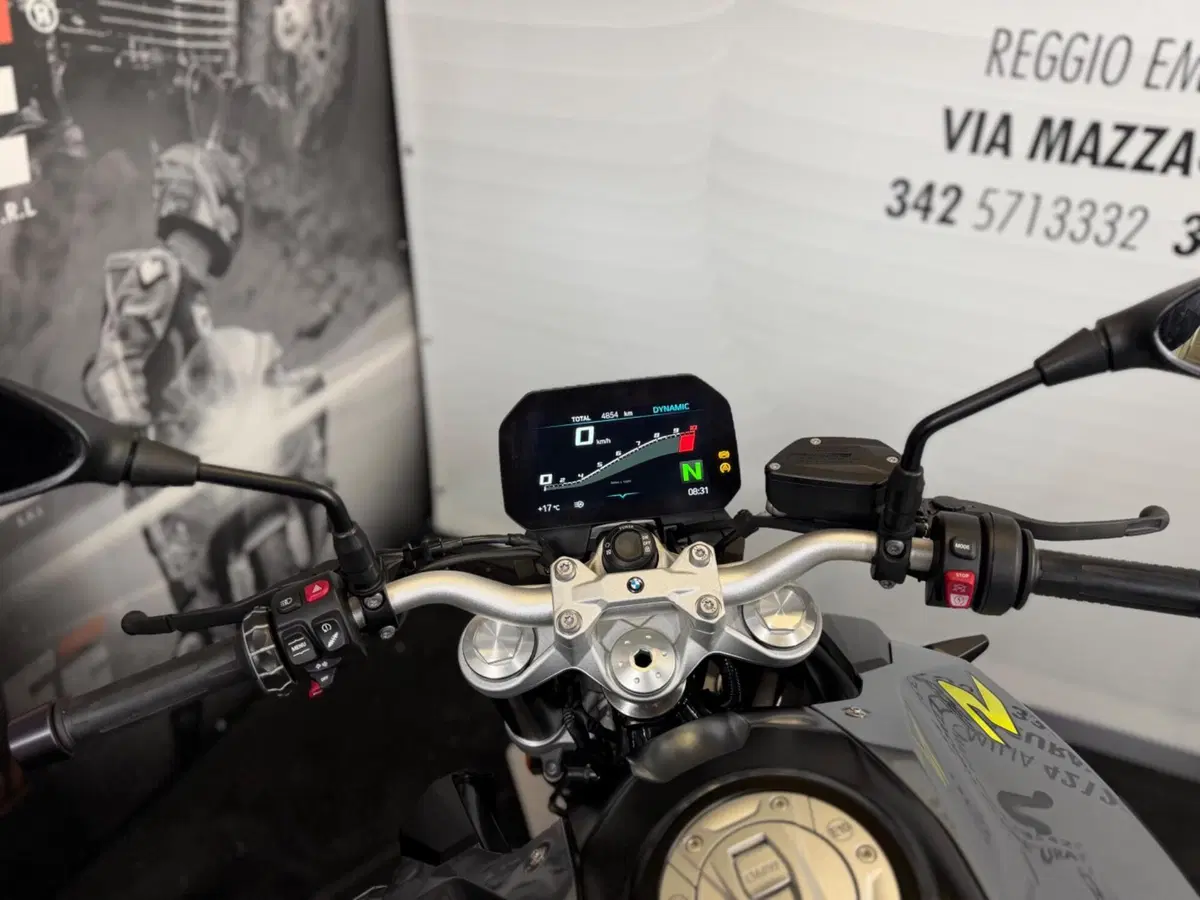 Bmw F 900 R (2021 - 24) (17)