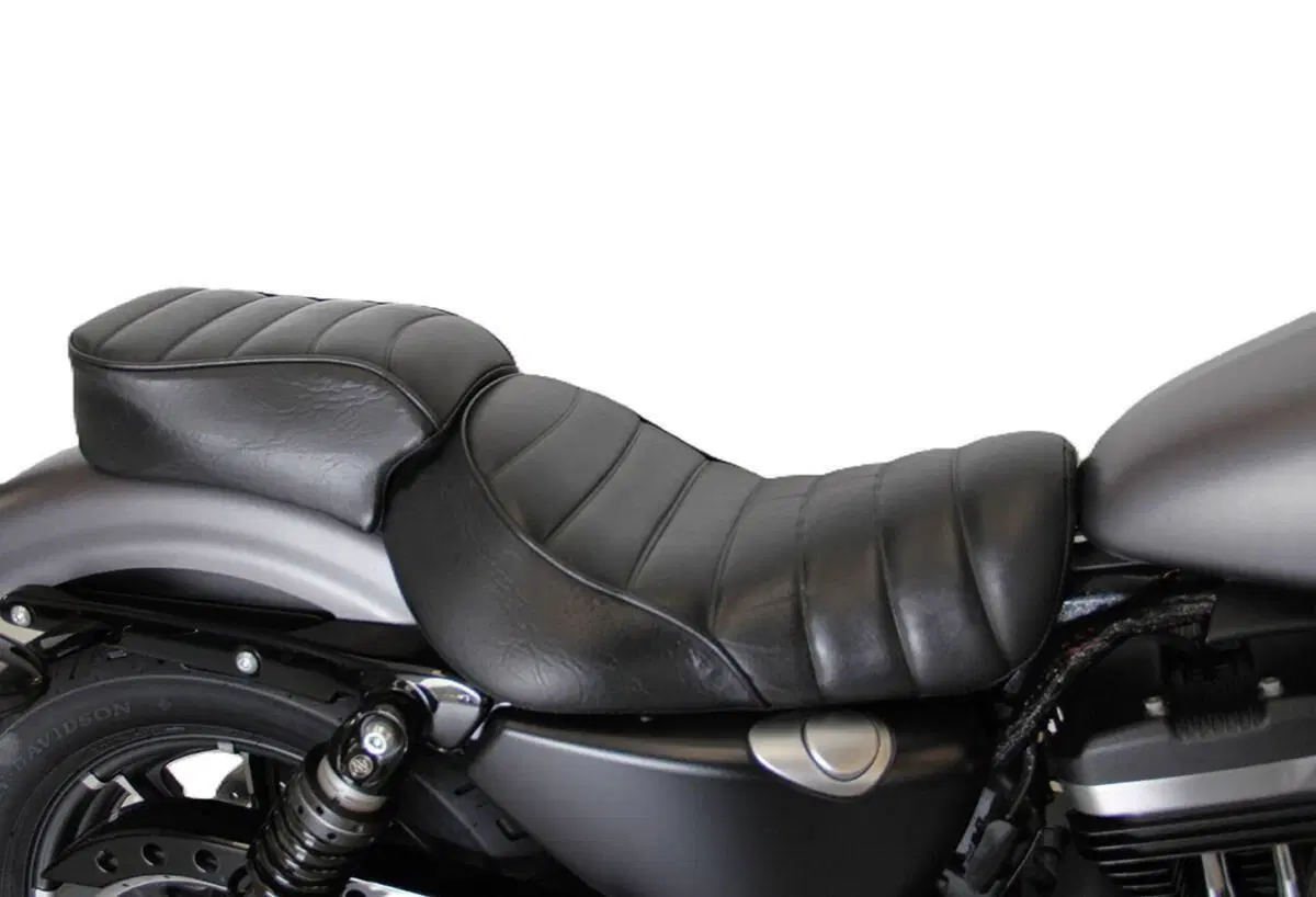 Harley-Davidson 883 Iron (2014 - 16) - XL 883N (5)