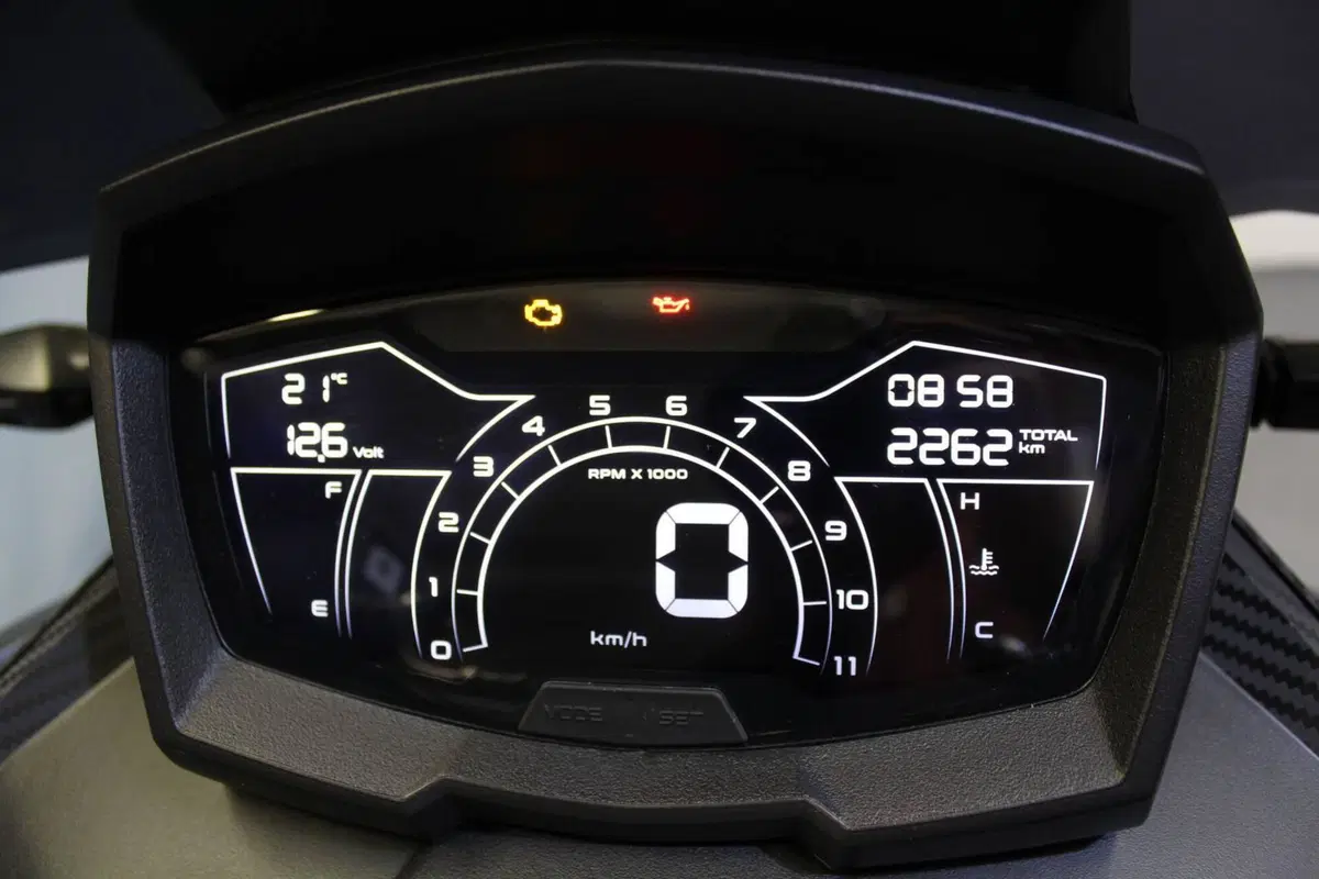 Aprilia SR GT 200 (2025 - 26) (3)