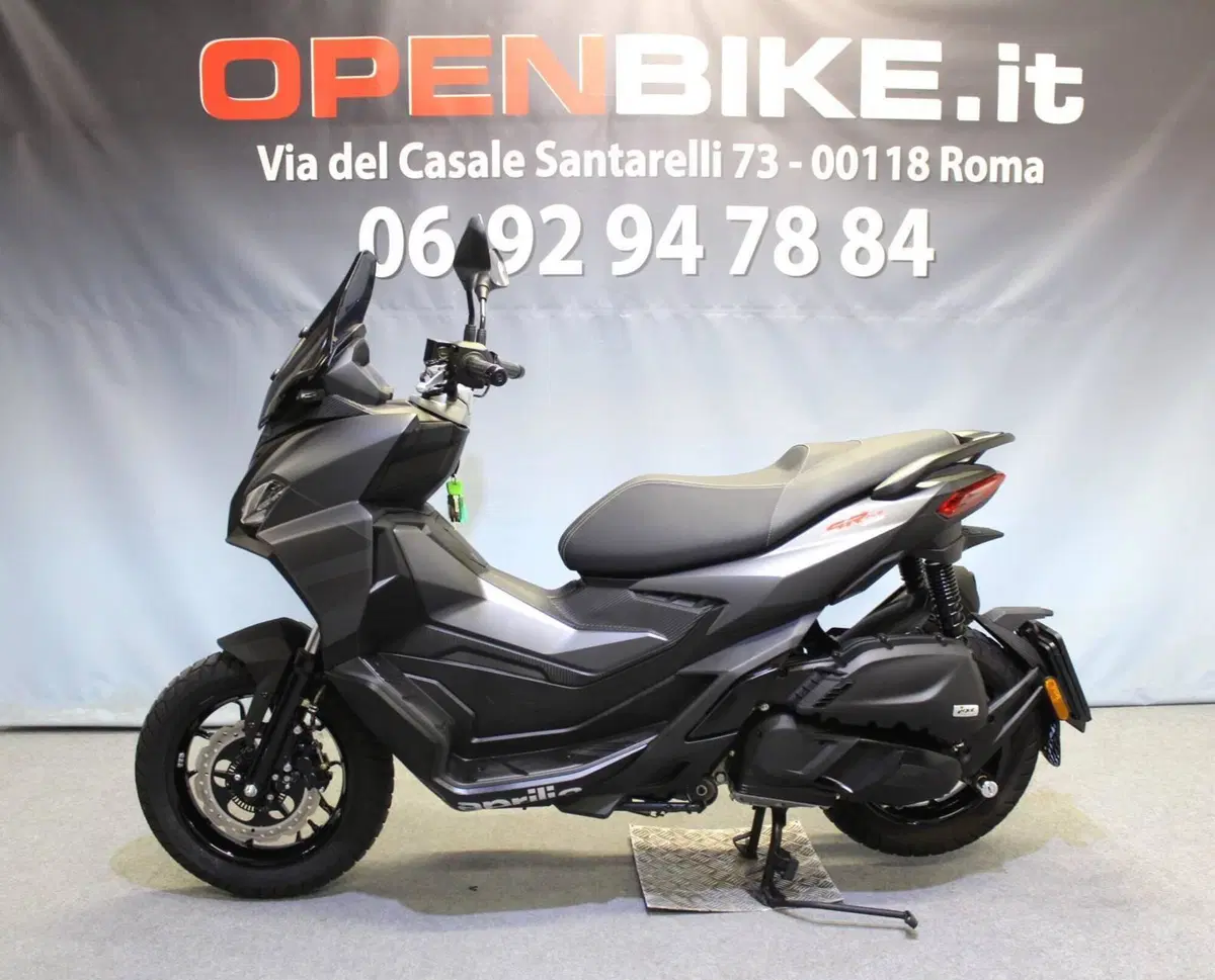 Aprilia SR GT 200 (2025 - 26) (2)