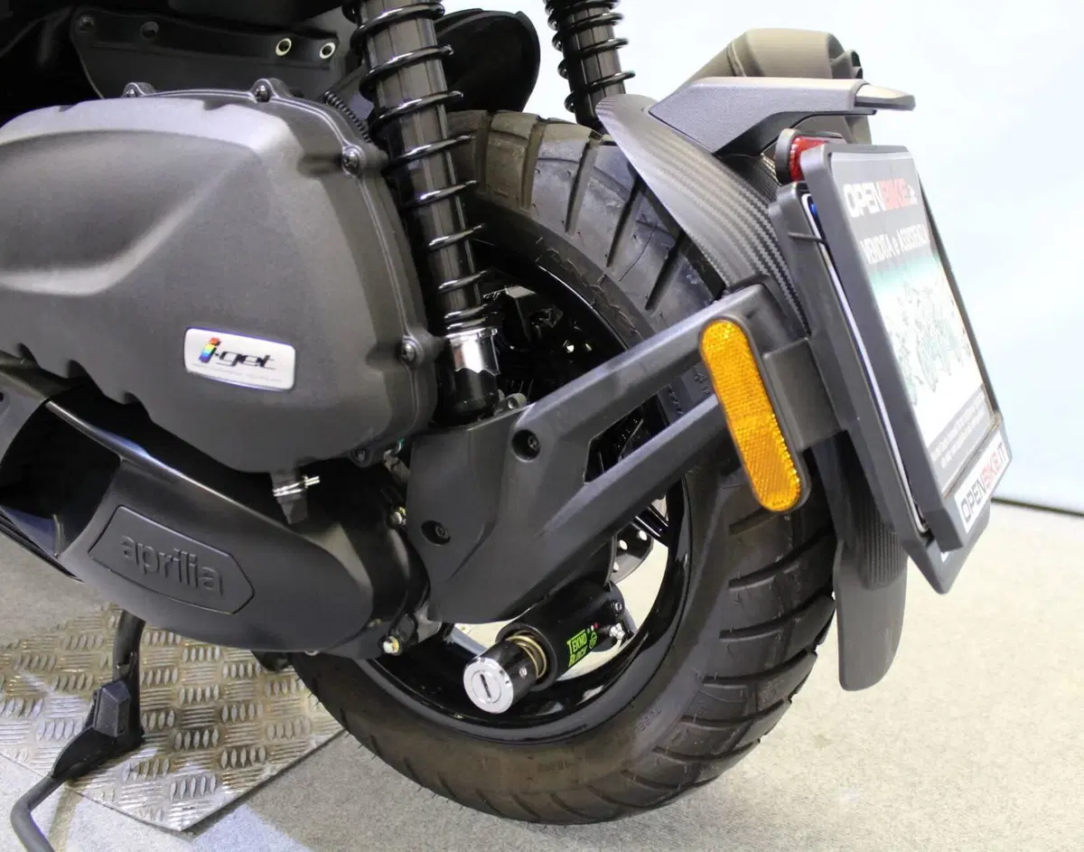 Aprilia SR GT 200 (2025 - 26) (16)