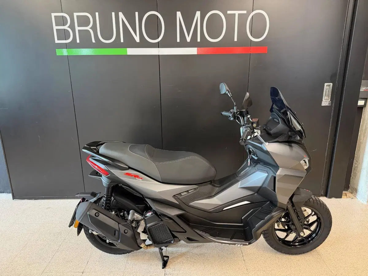 Aprilia SR GT 125 (2025 - 26)