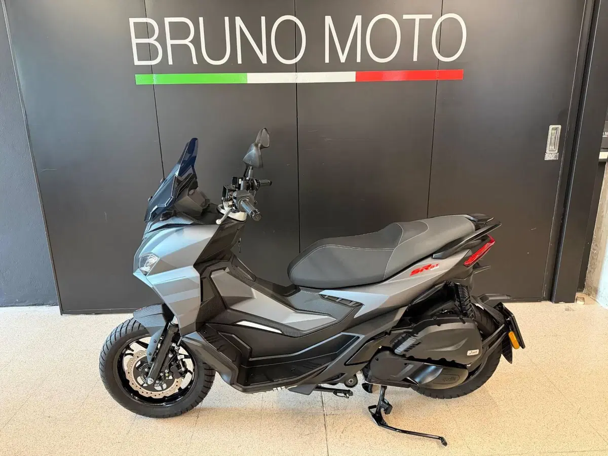 Aprilia SR GT 125 (2025 - 26) (2)