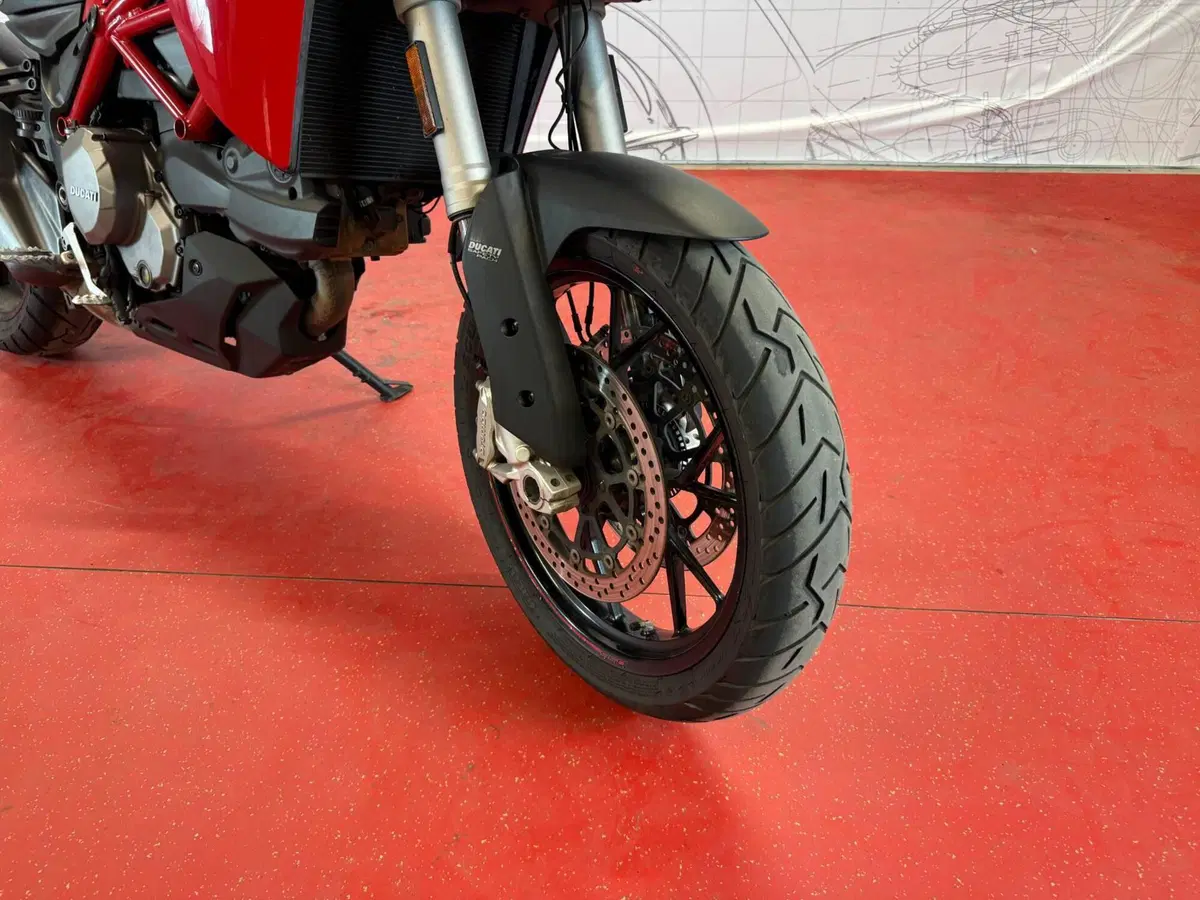 Ducati Multistrada 950 S (2019 - 20) (9)