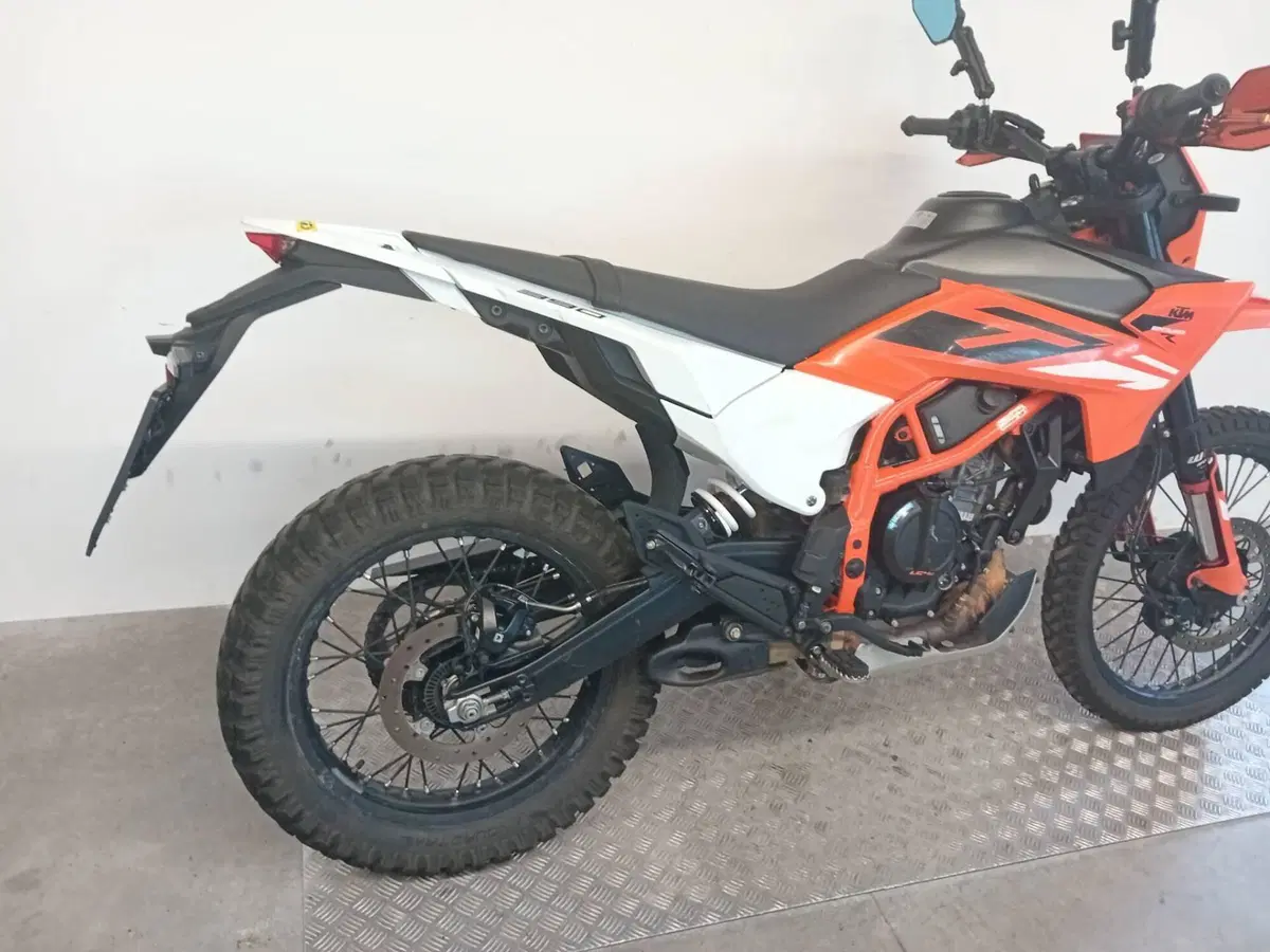 KTM 390 Enduro R (2025 - 26) (6)