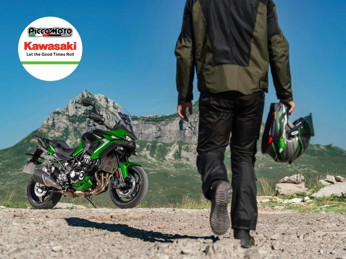 Kawasaki Versys 900 SE (2027) (13)