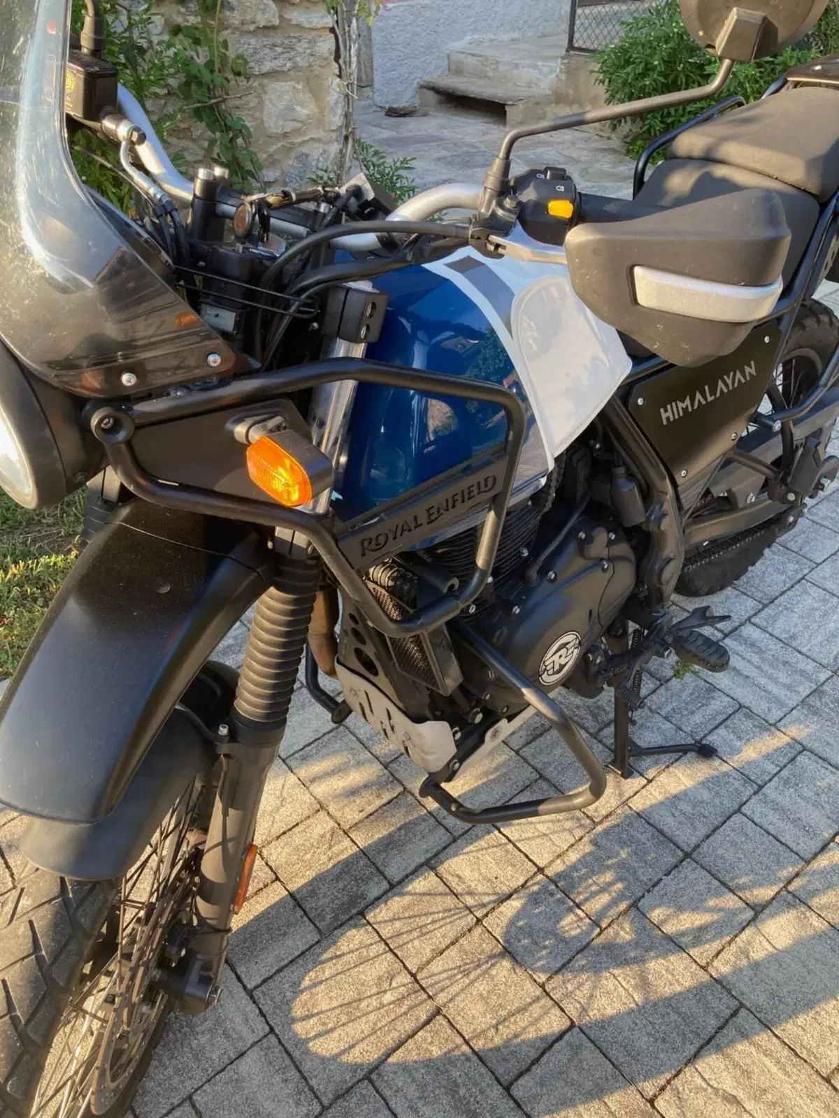 Royal Enfield Himalayan 411 (2021 - 24) (4)