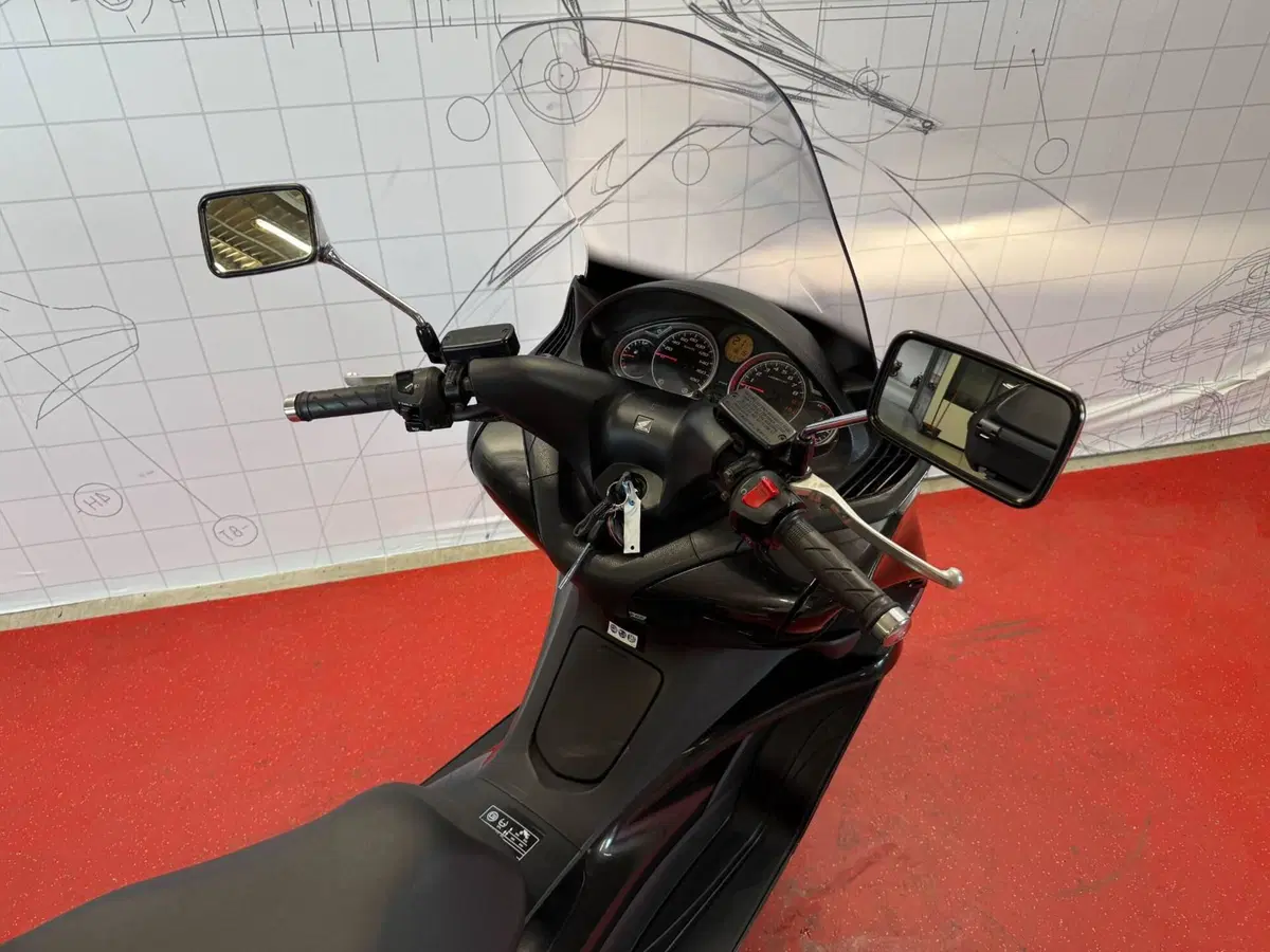 Honda SW-T 600 (2011 - 17) (8)