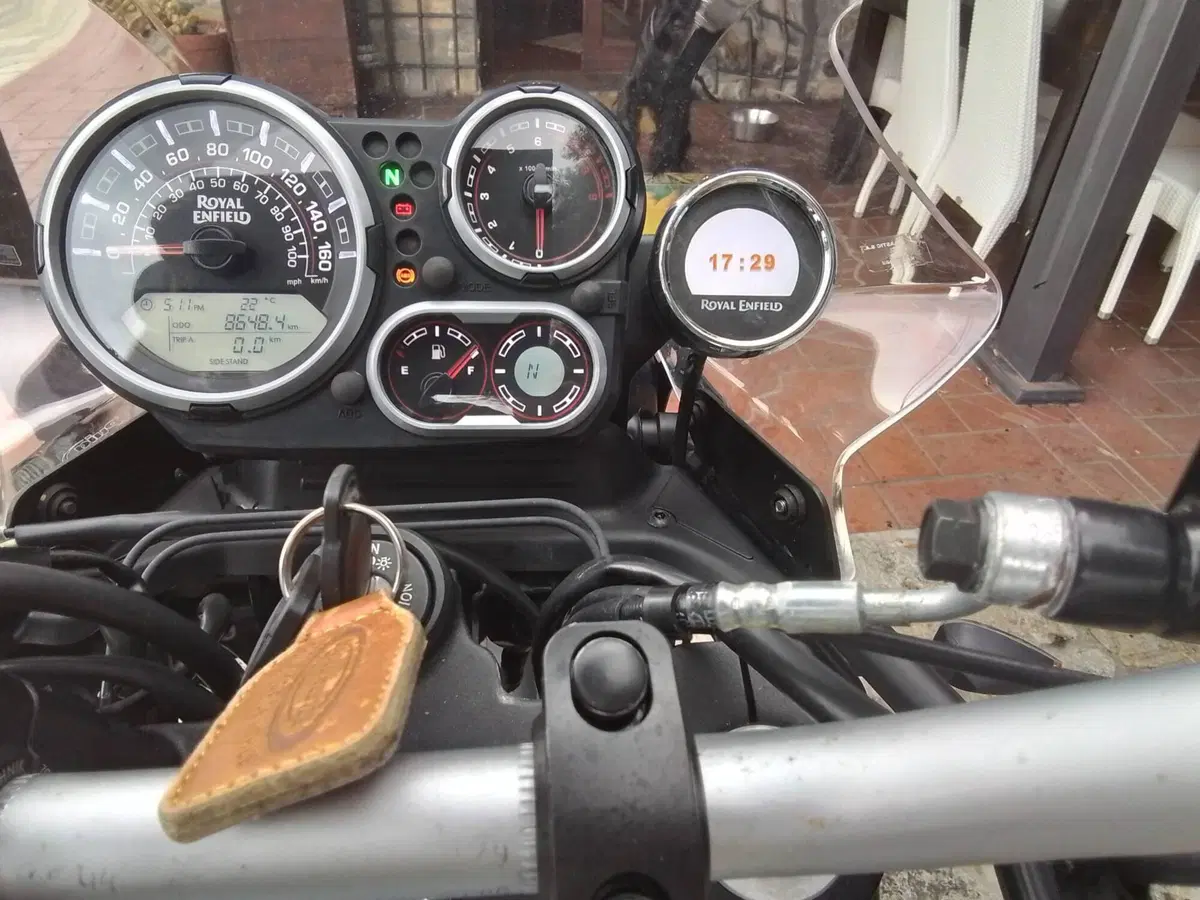 Royal Enfield Himalayan 411 (2021 - 24) (5)