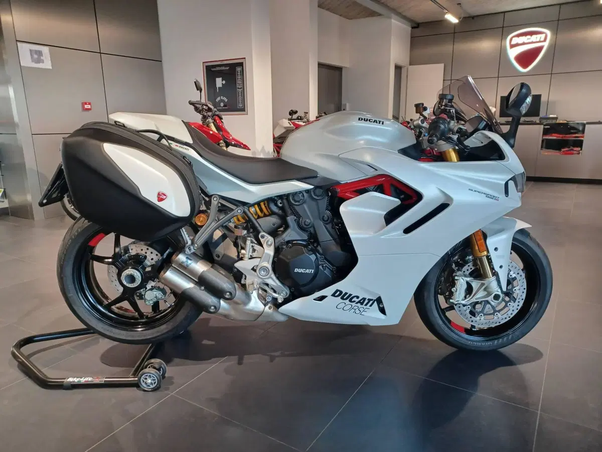 Ducati SuperSport 950 S (2021 - 24)