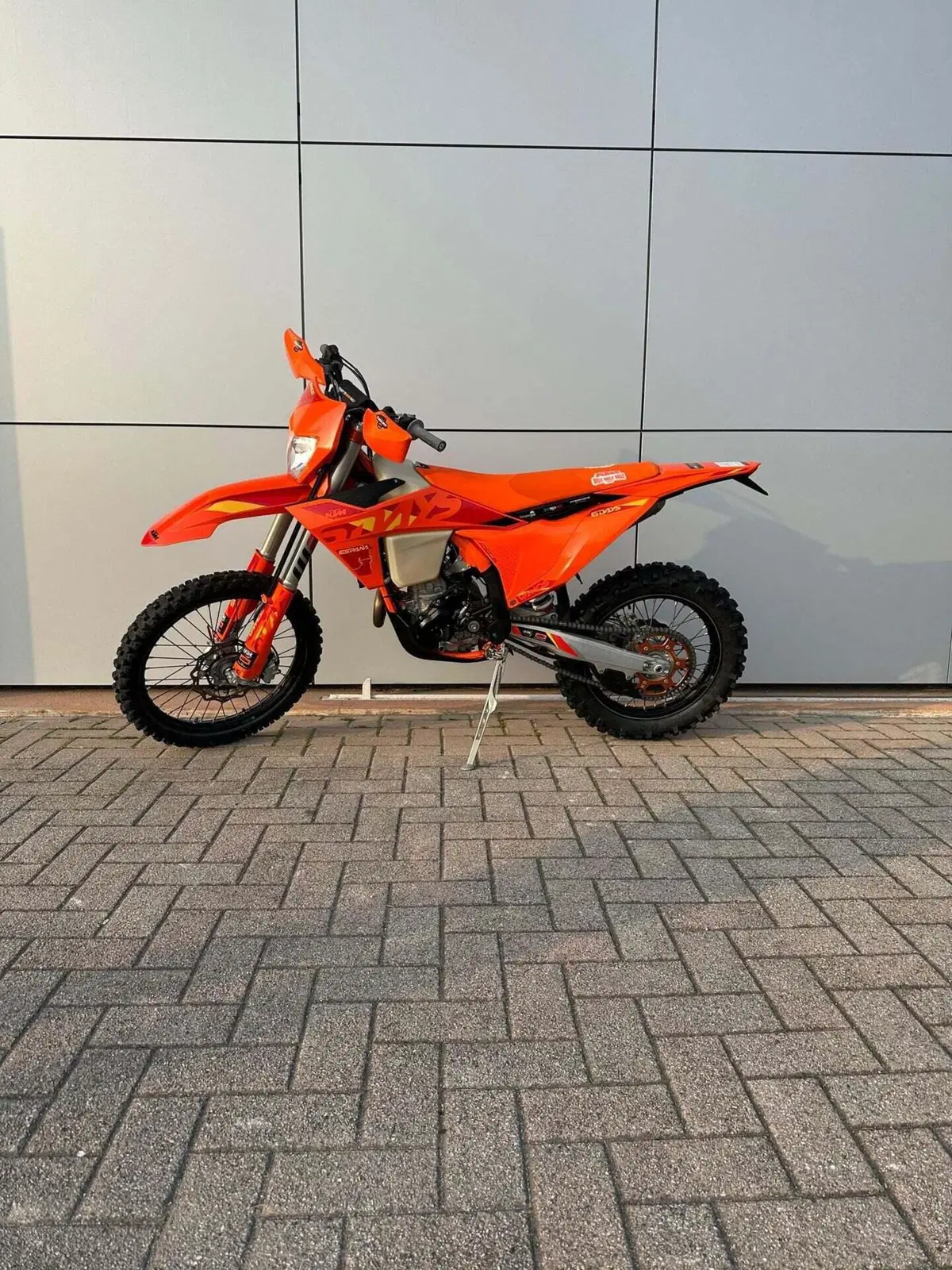 KTM 250 EXC-F (2024) (2)