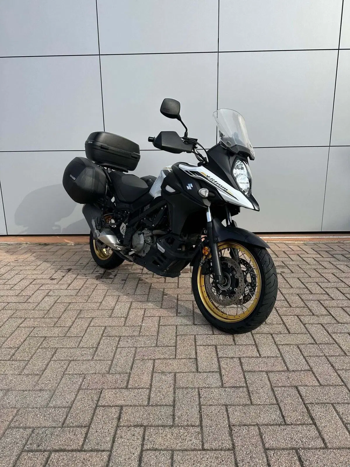 Suzuki V-Strom 650 (2021 - 25) (2)