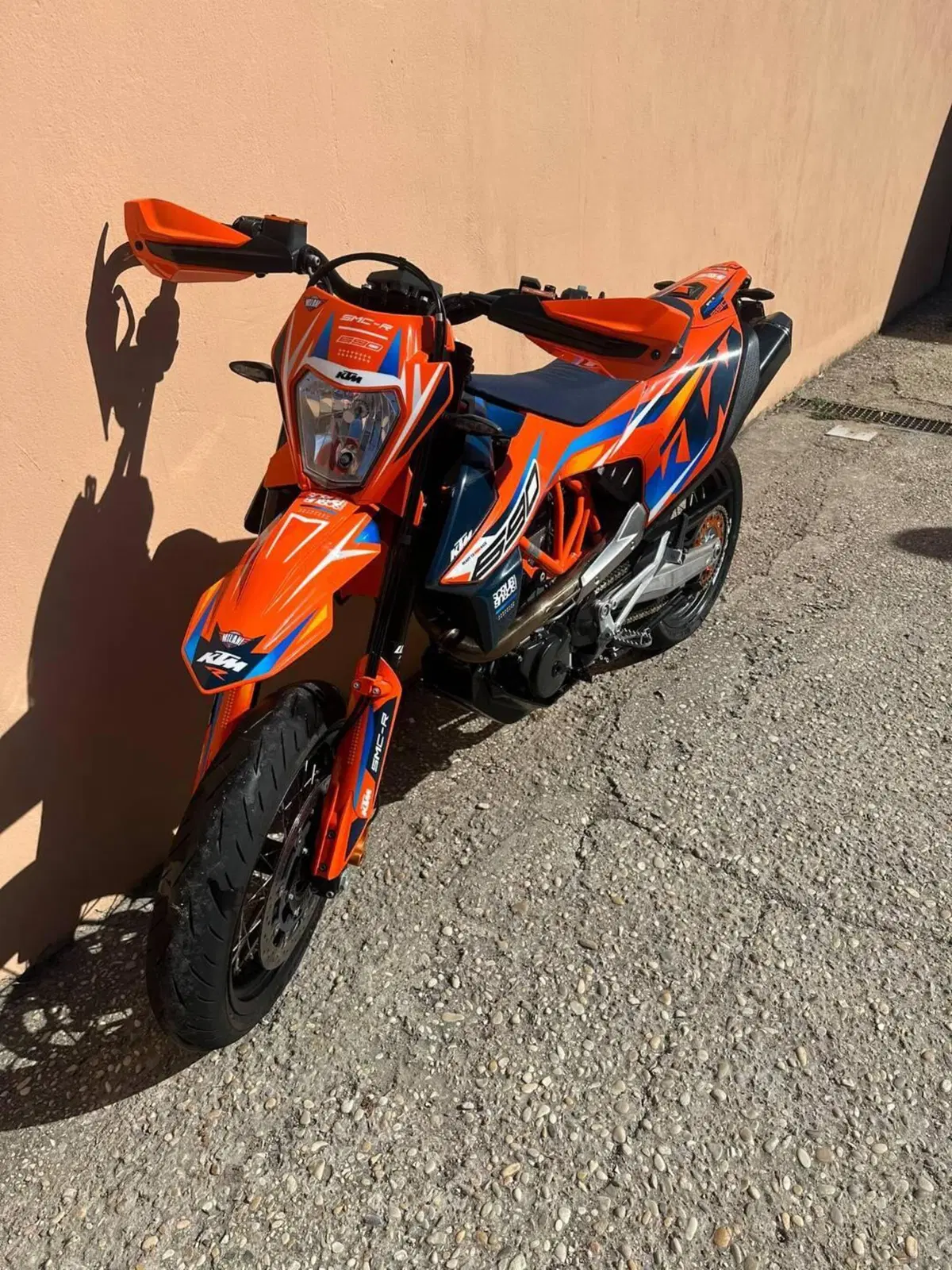 KTM 690 SMC R (2023 - 25) (7)