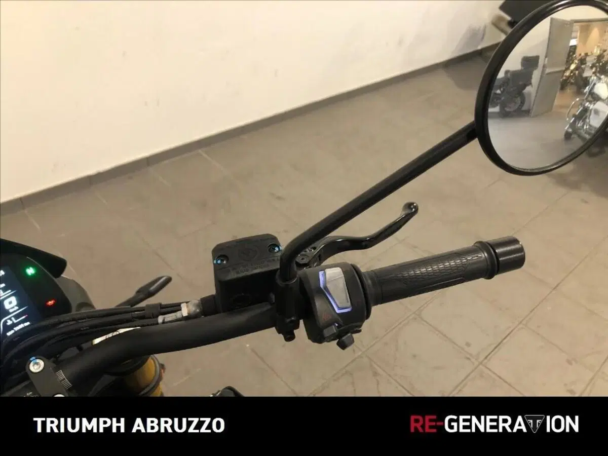 Moto Morini SEIEMMEZZO SCR (2022 - 26) (10)