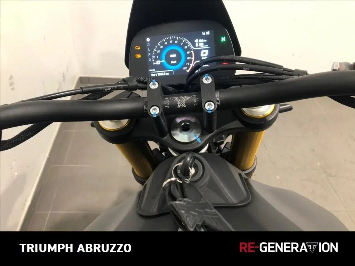 Moto Morini SEIEMMEZZO SCR (2022 - 26) (14)