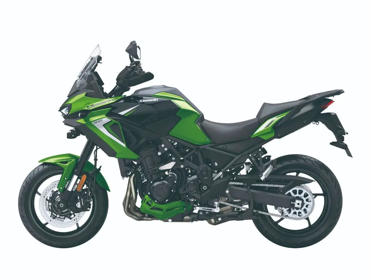 Kawasaki Versys 900 SE (2027) (2)
