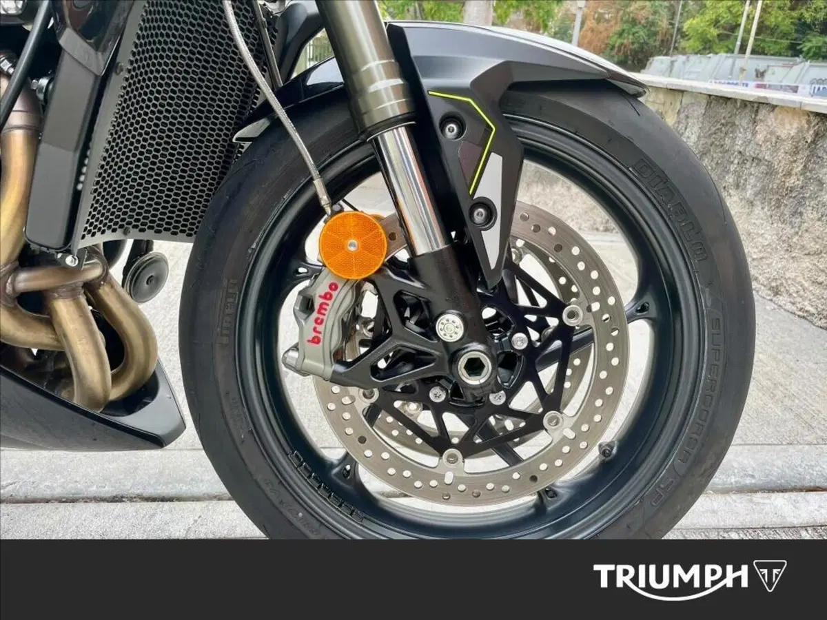 Triumph Street Triple 765 RS (2023 - 26) (8)