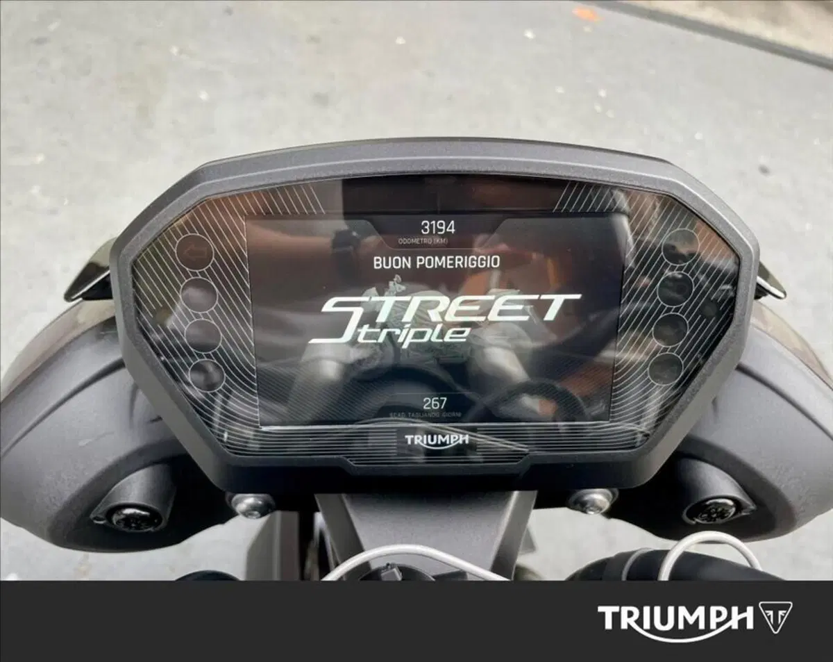 Triumph Street Triple 765 RS (2023 - 26) (11)