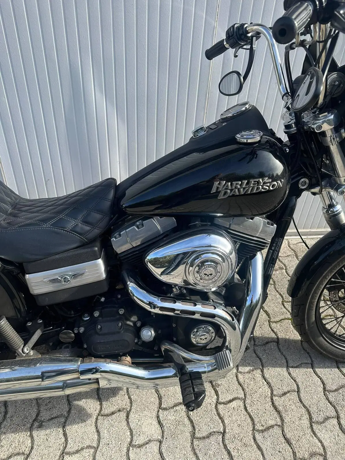 Harley-Davidson 1584 Street Bob (2008 - 15) - FXDB (10)