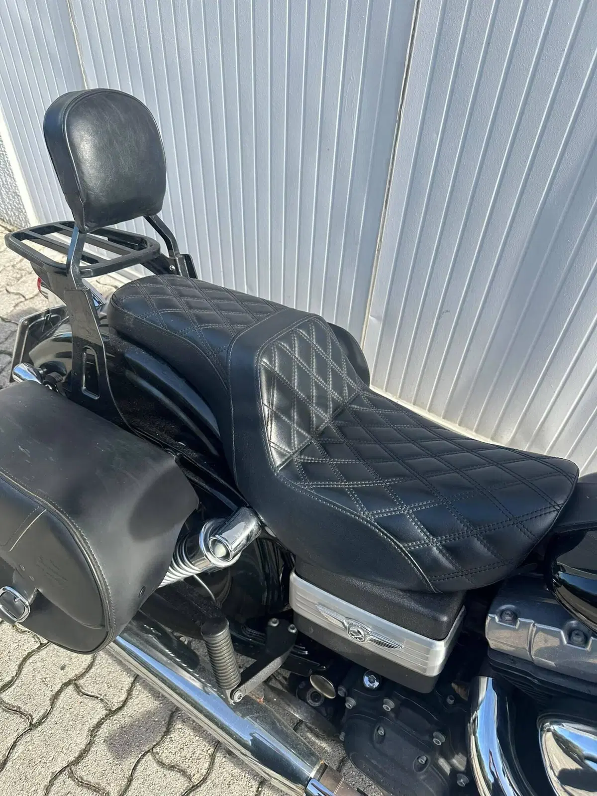 Harley-Davidson 1584 Street Bob (2008 - 15) - FXDB (11)