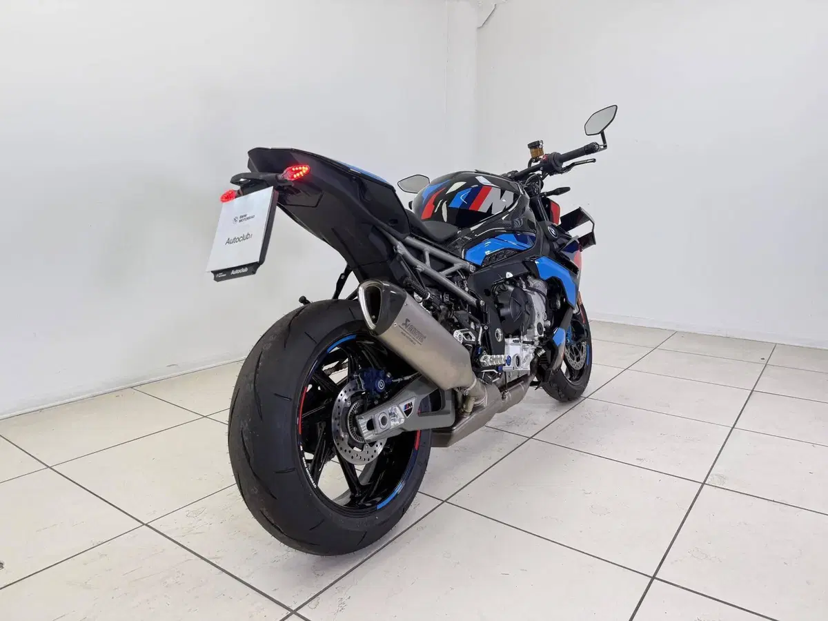 Bmw M 1000 R (2025 - 27) (6)