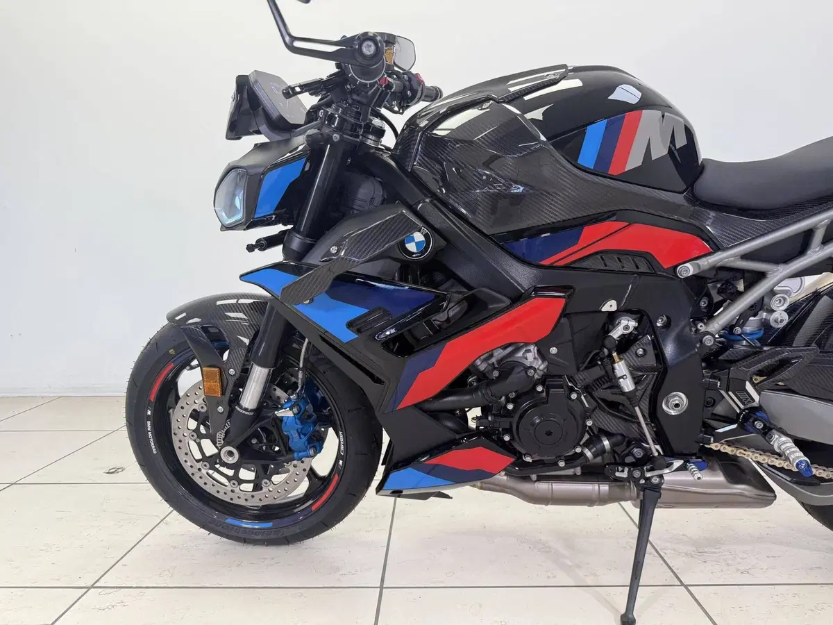 Bmw M 1000 R (2025 - 27) (13)