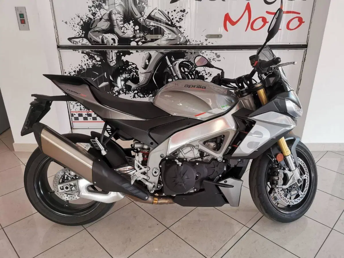 Aprilia Tuono V4 (2021 - 24) (2)