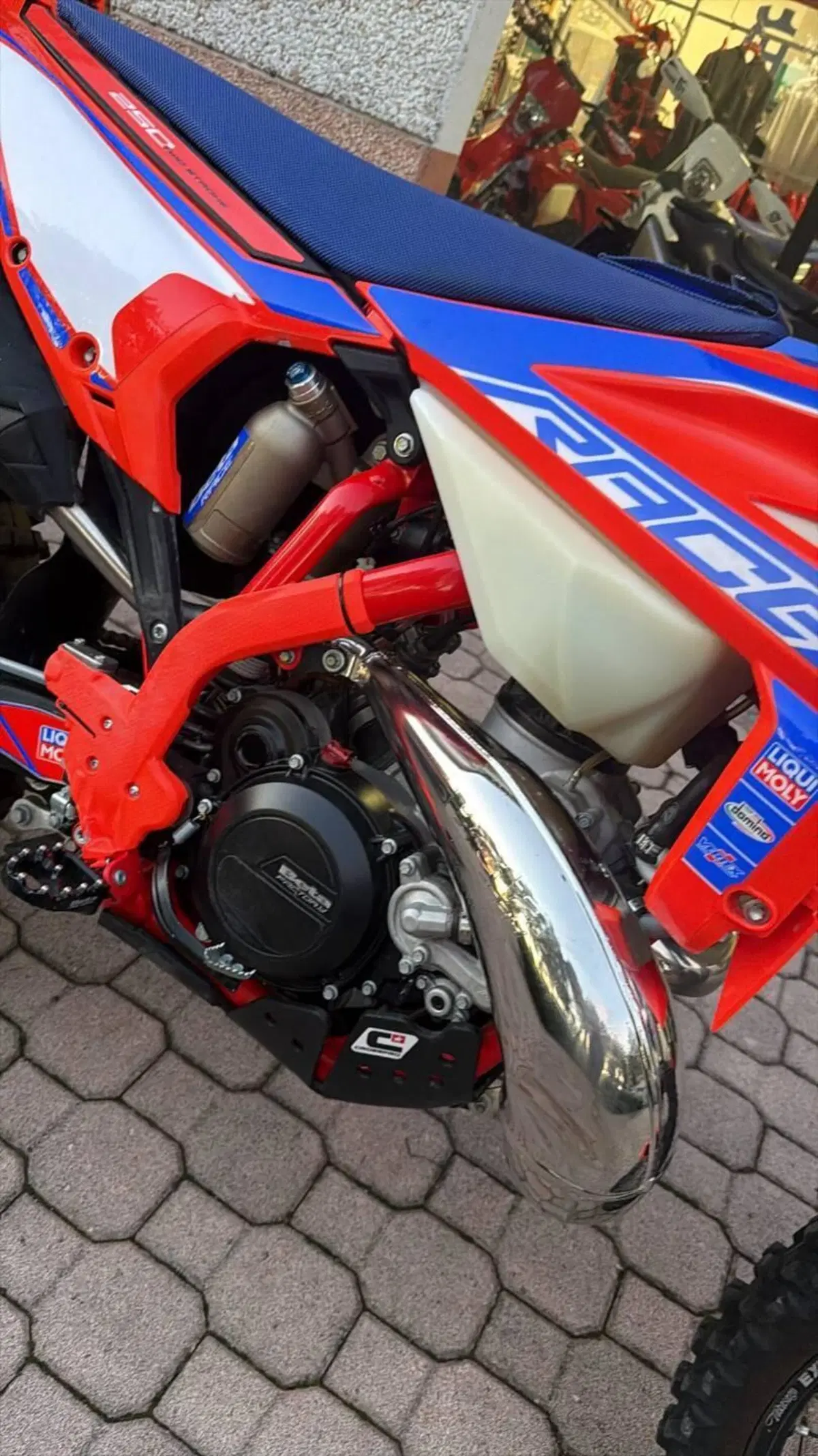 Betamotor RR 250 2T Enduro Race (2025) (4)
