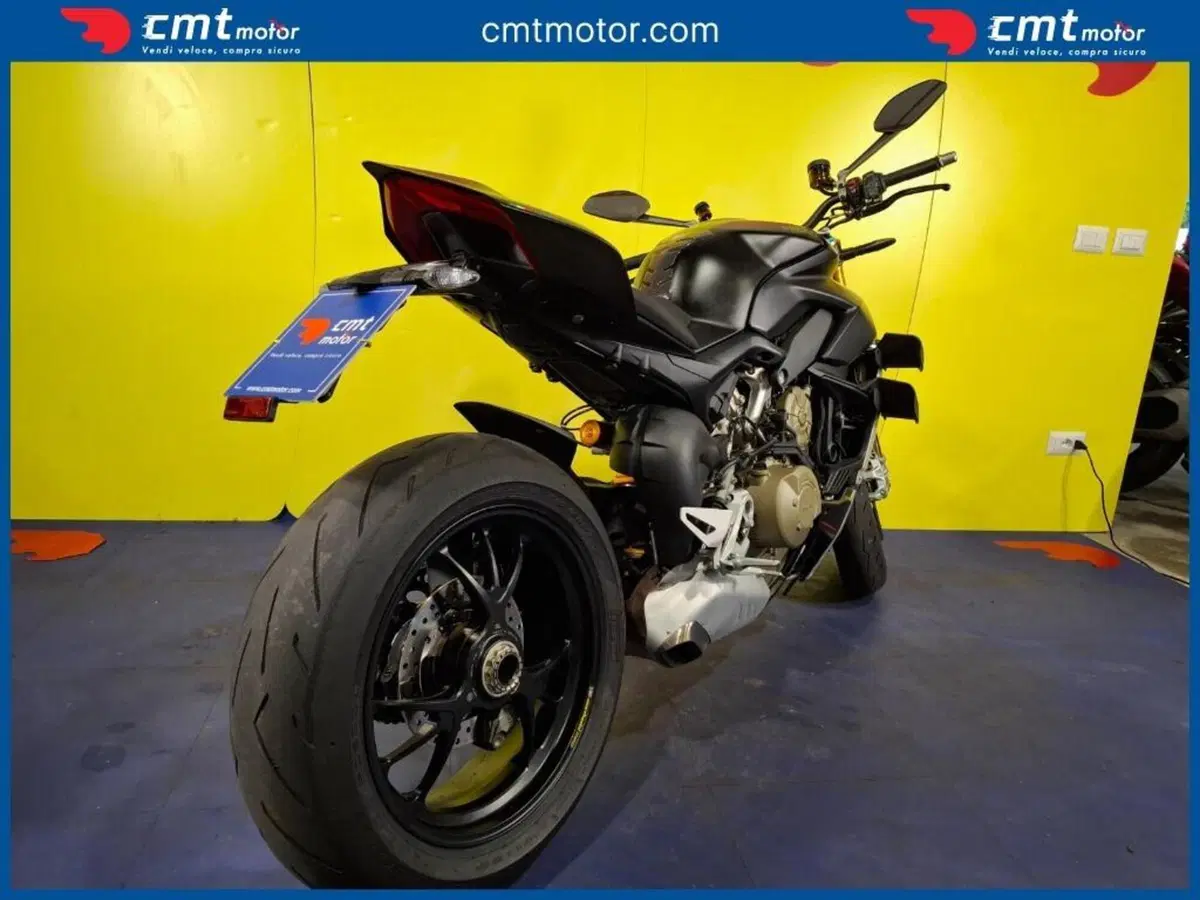 Ducati Streetfighter V4 1100 S (2021 - 22) (8)
