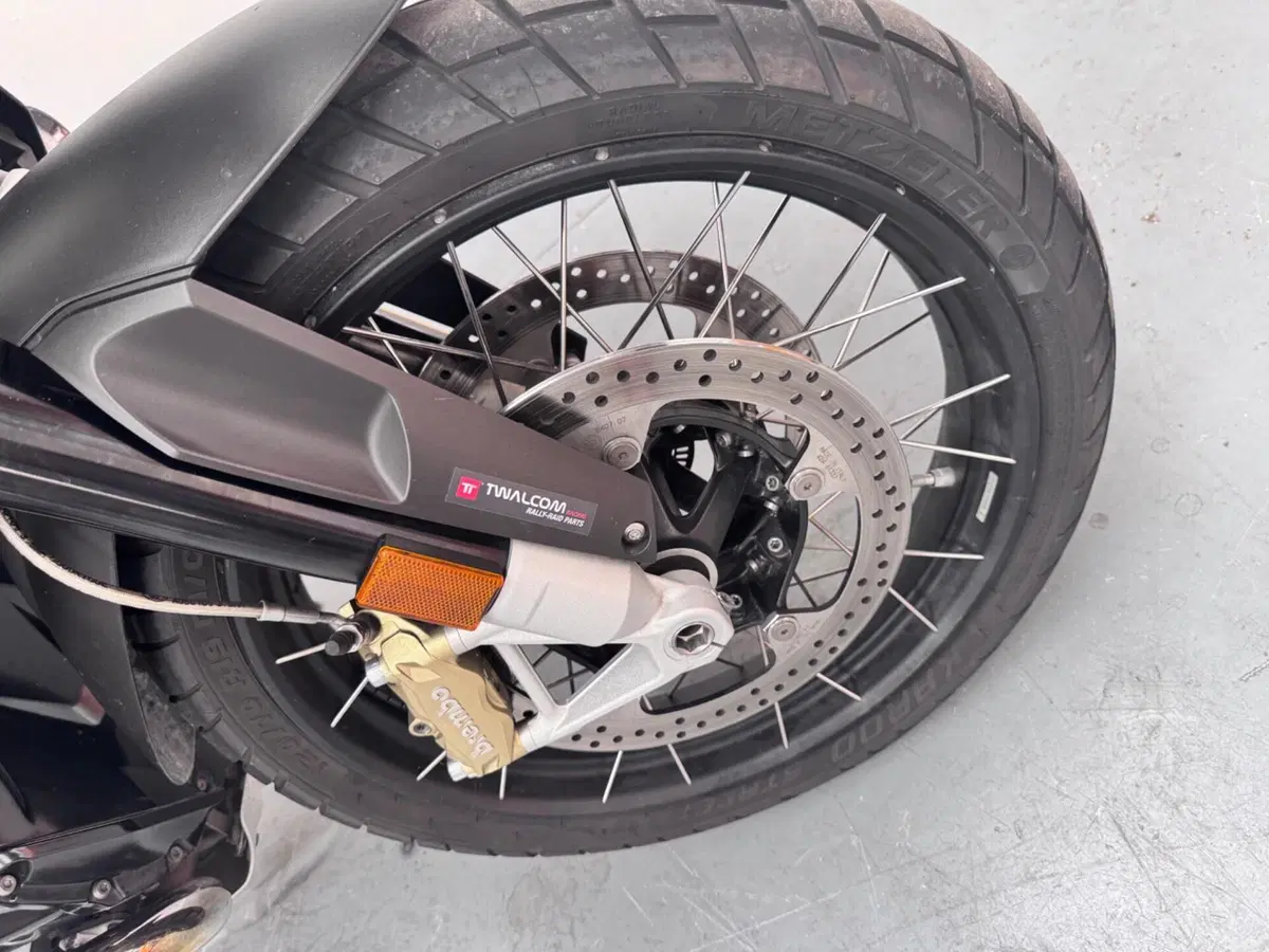 Bmw R 1200 GS Adventure (2017 - 18) (3)