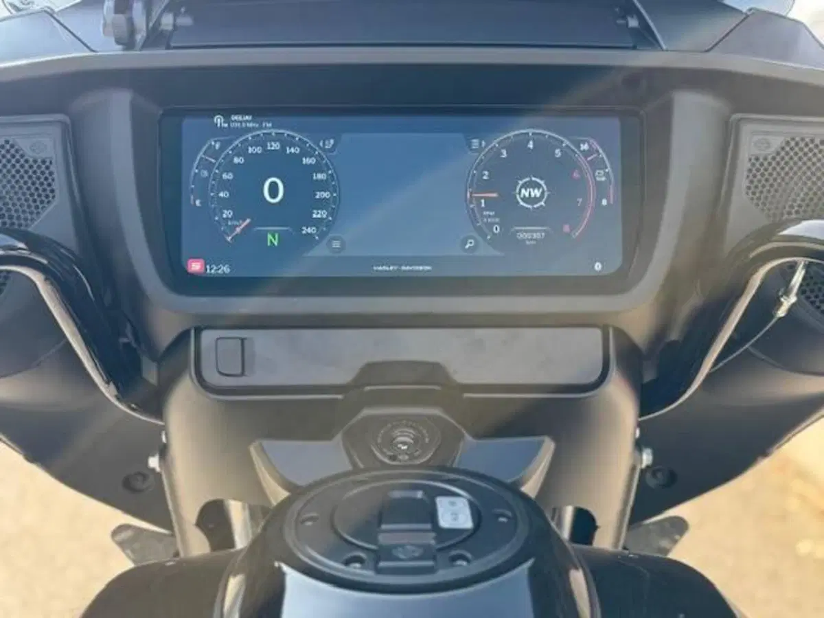 Harley-Davidson Street Glide (2024 - 26) (2)