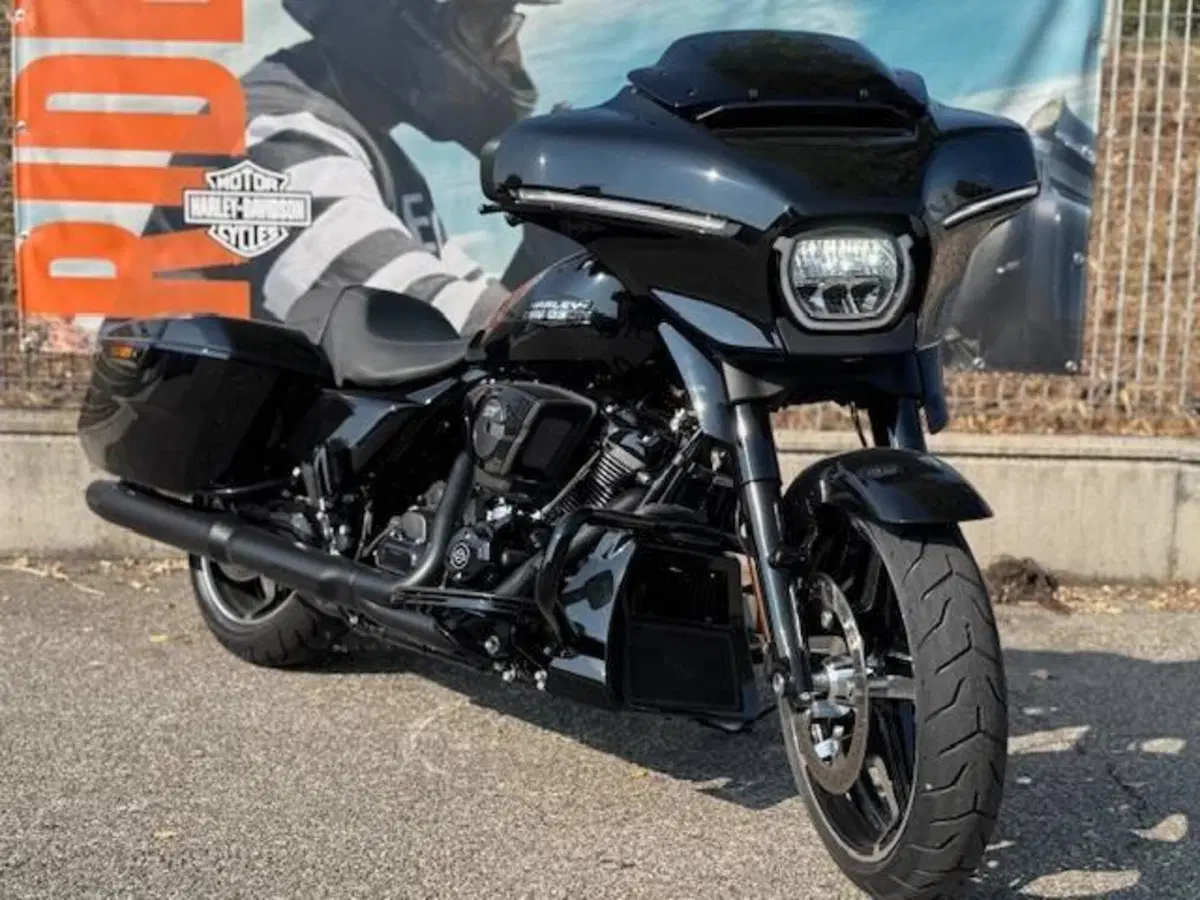 Harley-Davidson Street Glide (2024 - 26) (11)