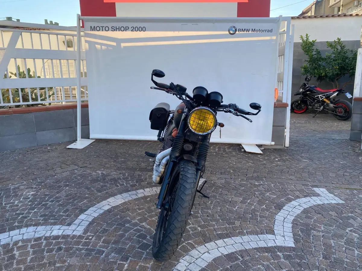 Triumph Bonneville (2007 - 16) (4)