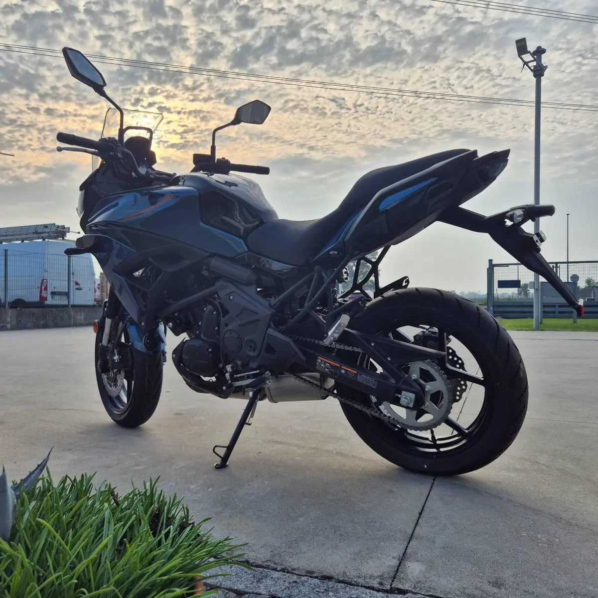 Kawasaki Versys 650 (2025 - 27) (3)