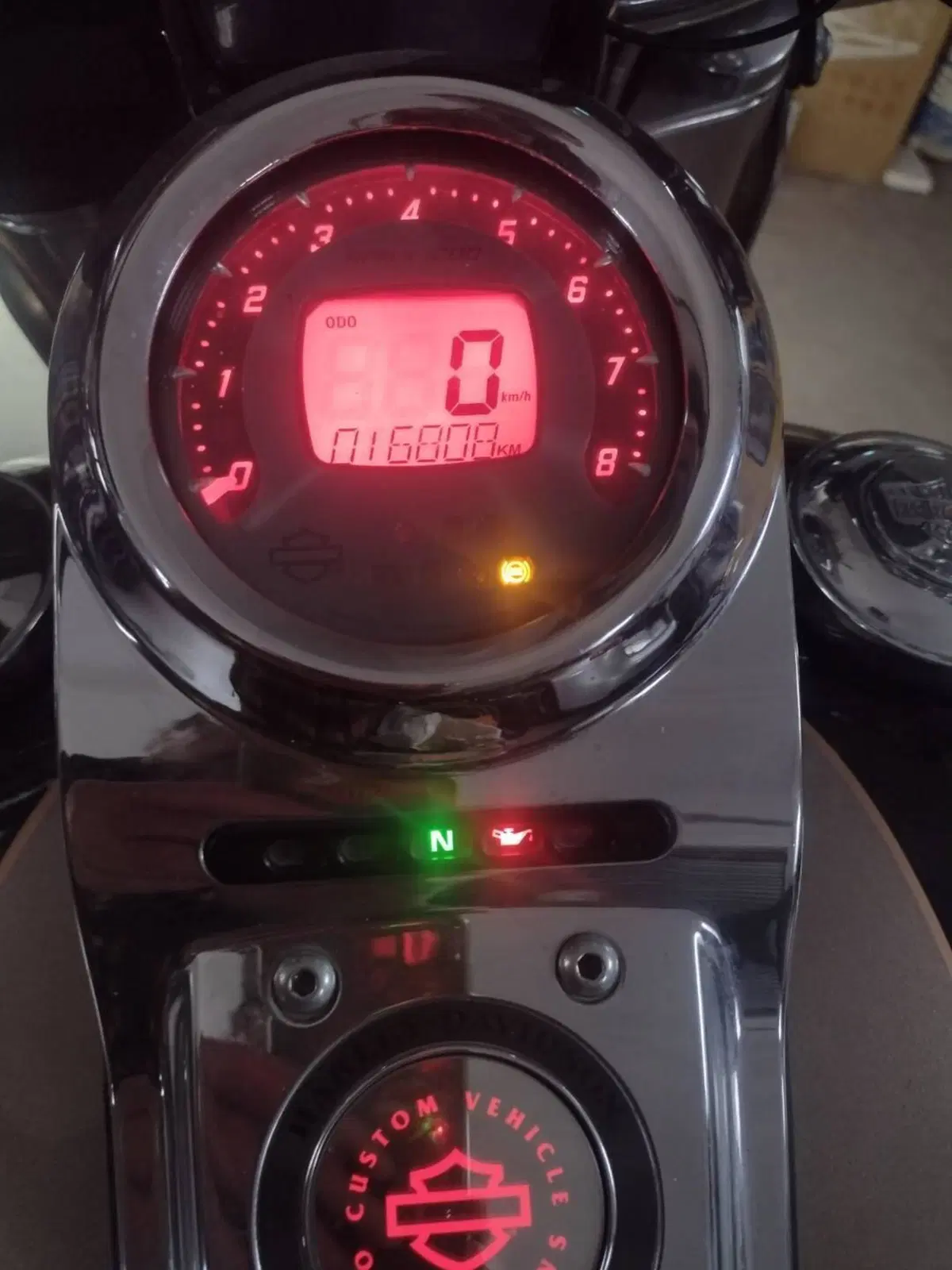 Harley-Davidson 1800 Convertible (2010 - 11) - FLSTSE (11)