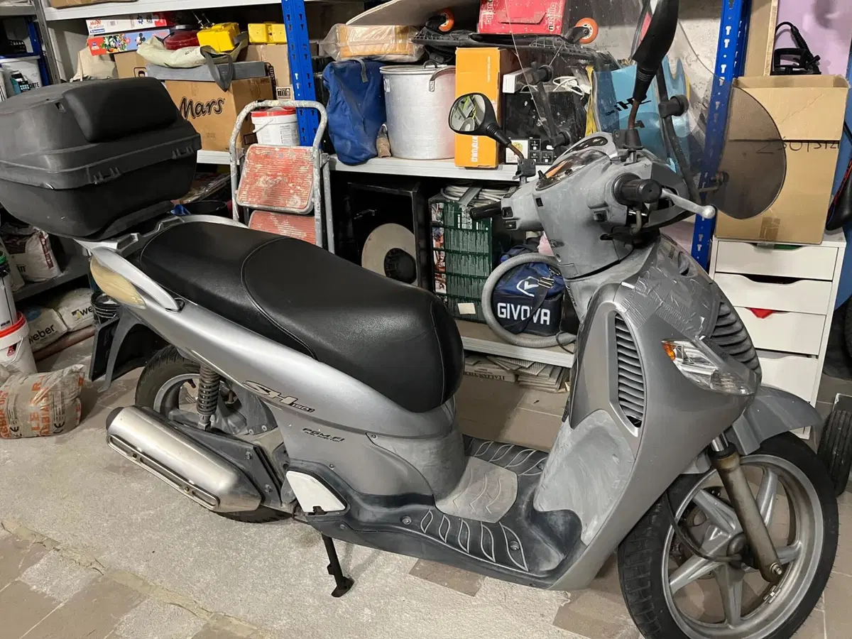 Honda SH 150 (2000 - 06) (3)