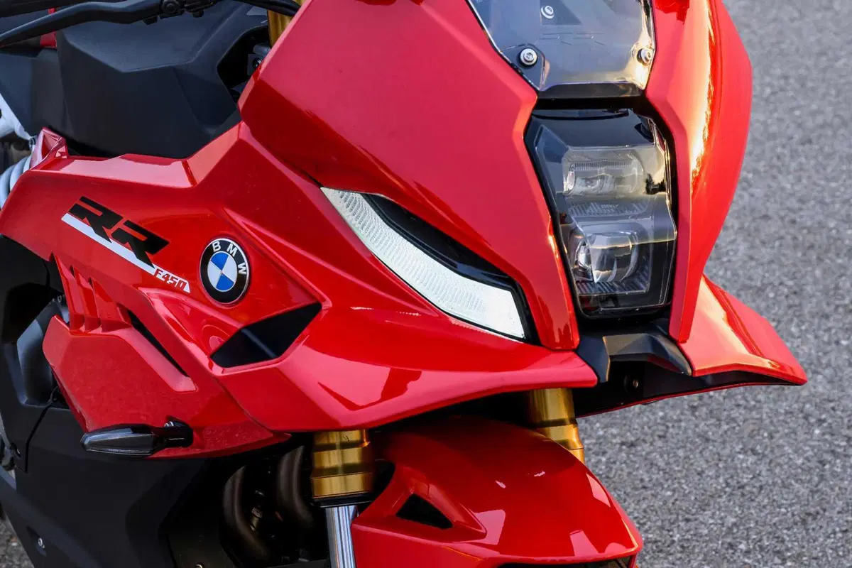 Novità BMW F 450 RR: la sportiva con il DNA della S 1000 RR per la patente A2 [VIDEO & GALLERY] (21)