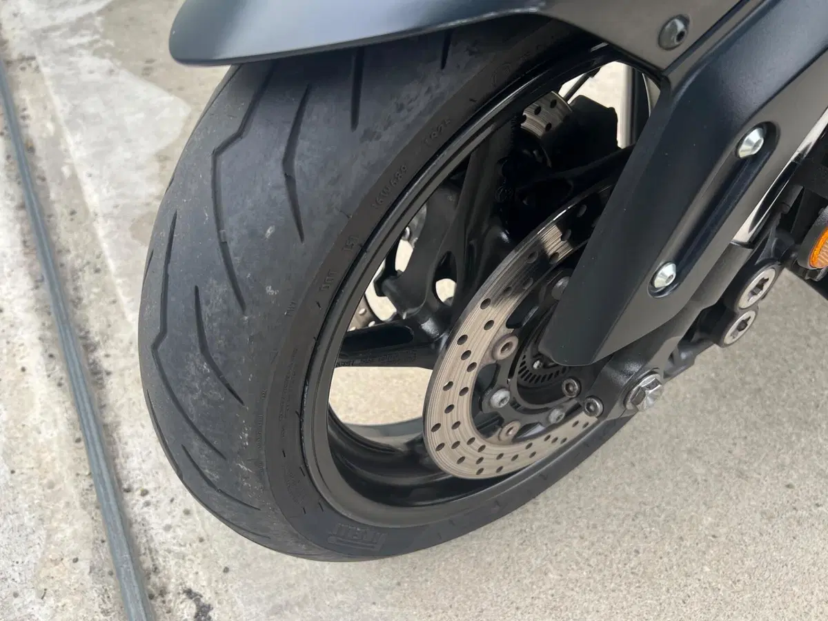 Yamaha T-Max 560 (2020 - 21) (18)