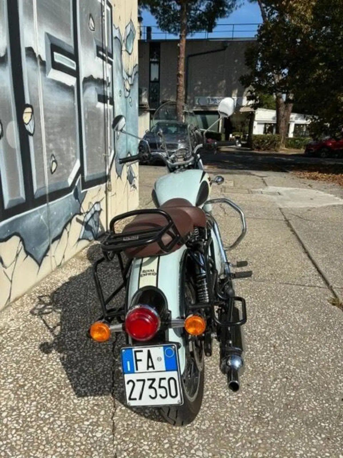 Royal Enfield Classic 350 (2021 - 26) (6)